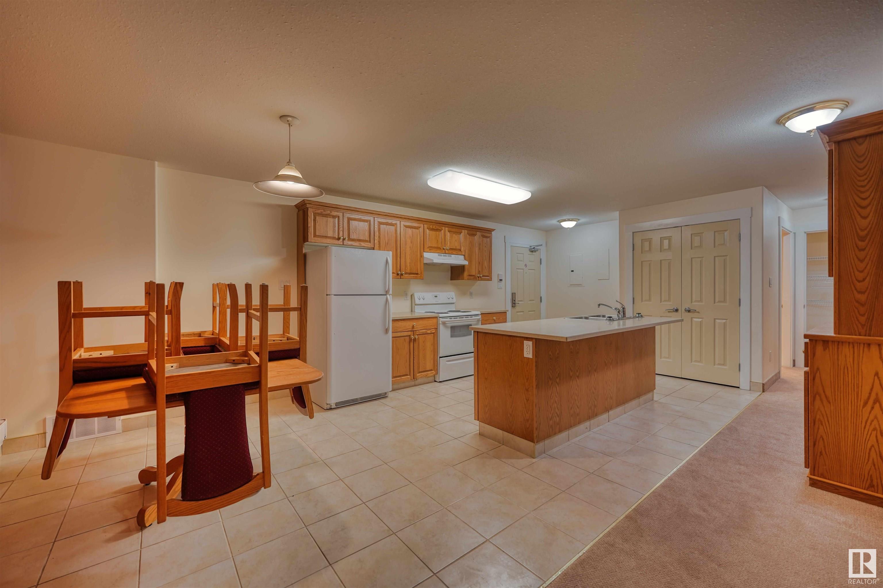      #204 5623 54 ST , Cold Lake,  ,T9M 1R6 ;  Listing Number: MLS E4419078