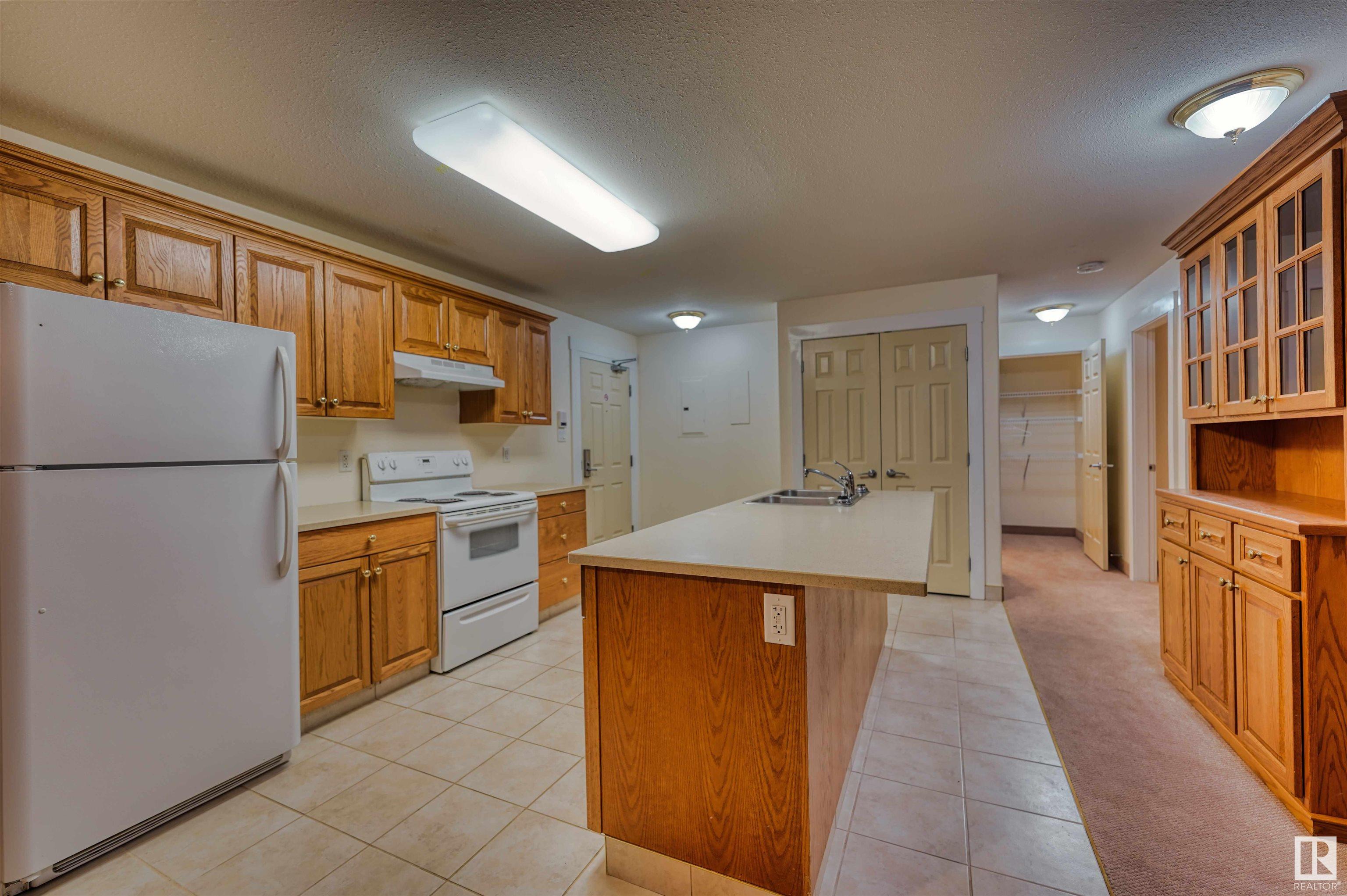      #204 5623 54 ST , Cold Lake,  ,T9M 1R6 ;  Listing Number: MLS E4419078
