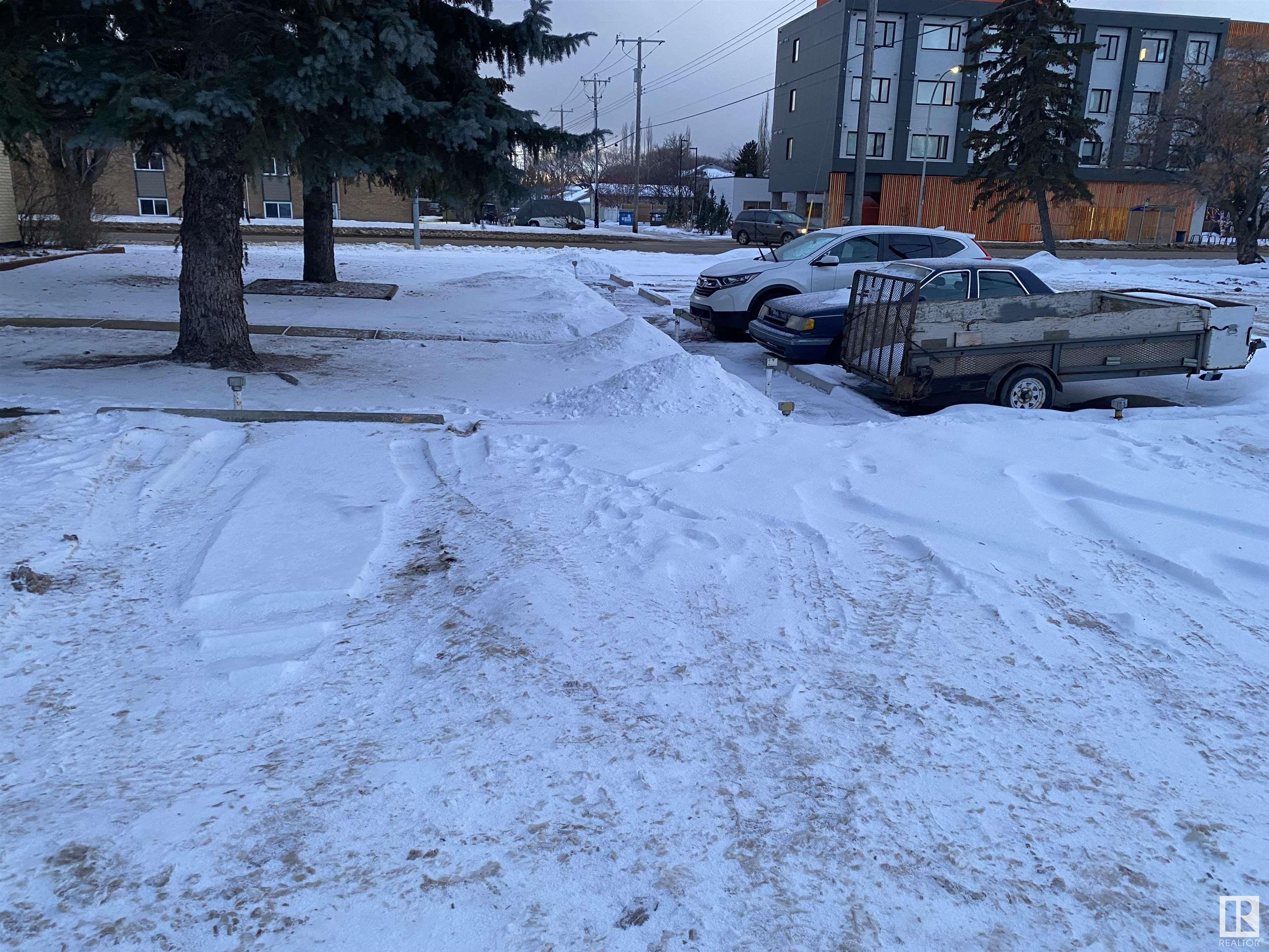      #5 11112 129 ST NW , Edmonton,  ,T5M 0Y5 ;  Listing Number: MLS E4419080