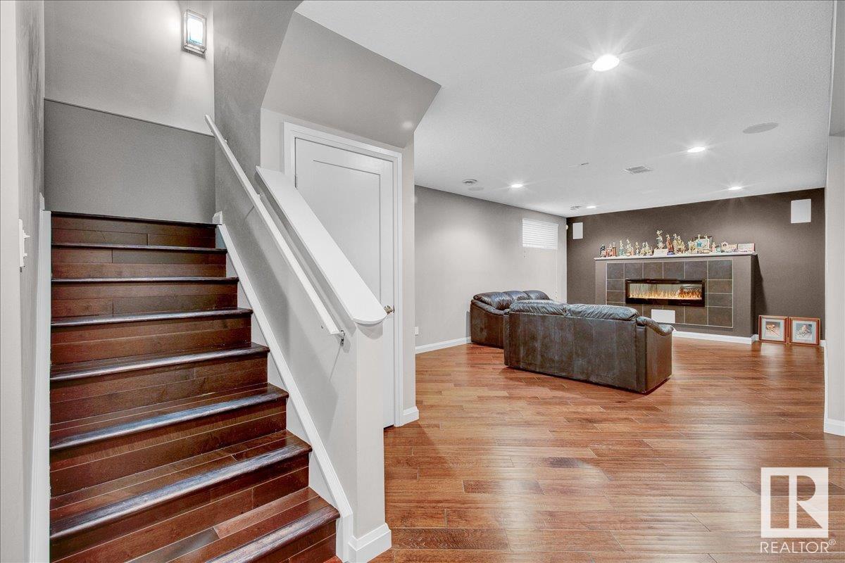      3713 ALEXANDER CR SW , Edmonton,  ,T6W 0W7 ;  Listing Number: MLS E4419091