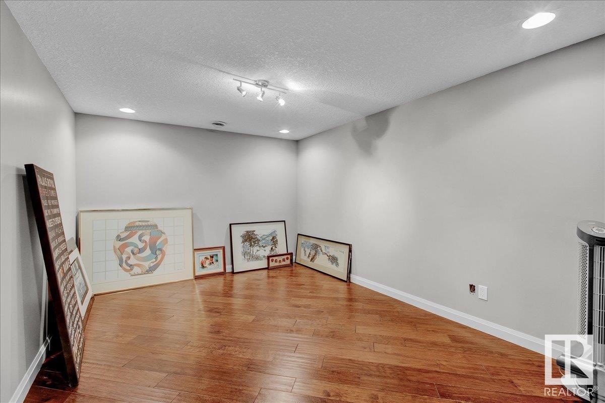      3713 ALEXANDER CR SW , Edmonton,  ,T6W 0W7 ;  Listing Number: MLS E4419091