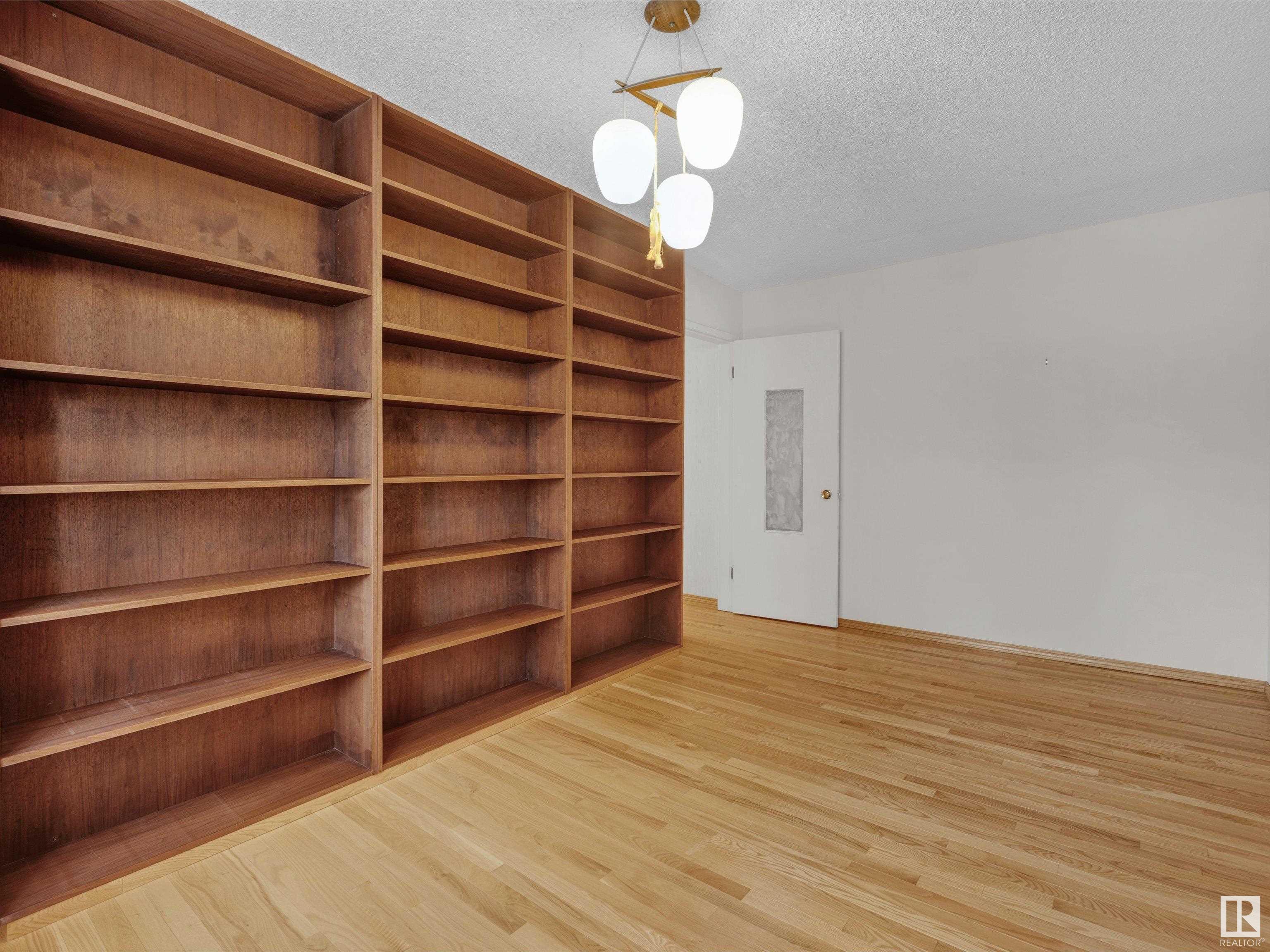      5219 125 ST NW , Edmonton,  ,T6H 3V7 ;  Listing Number: MLS E4419095