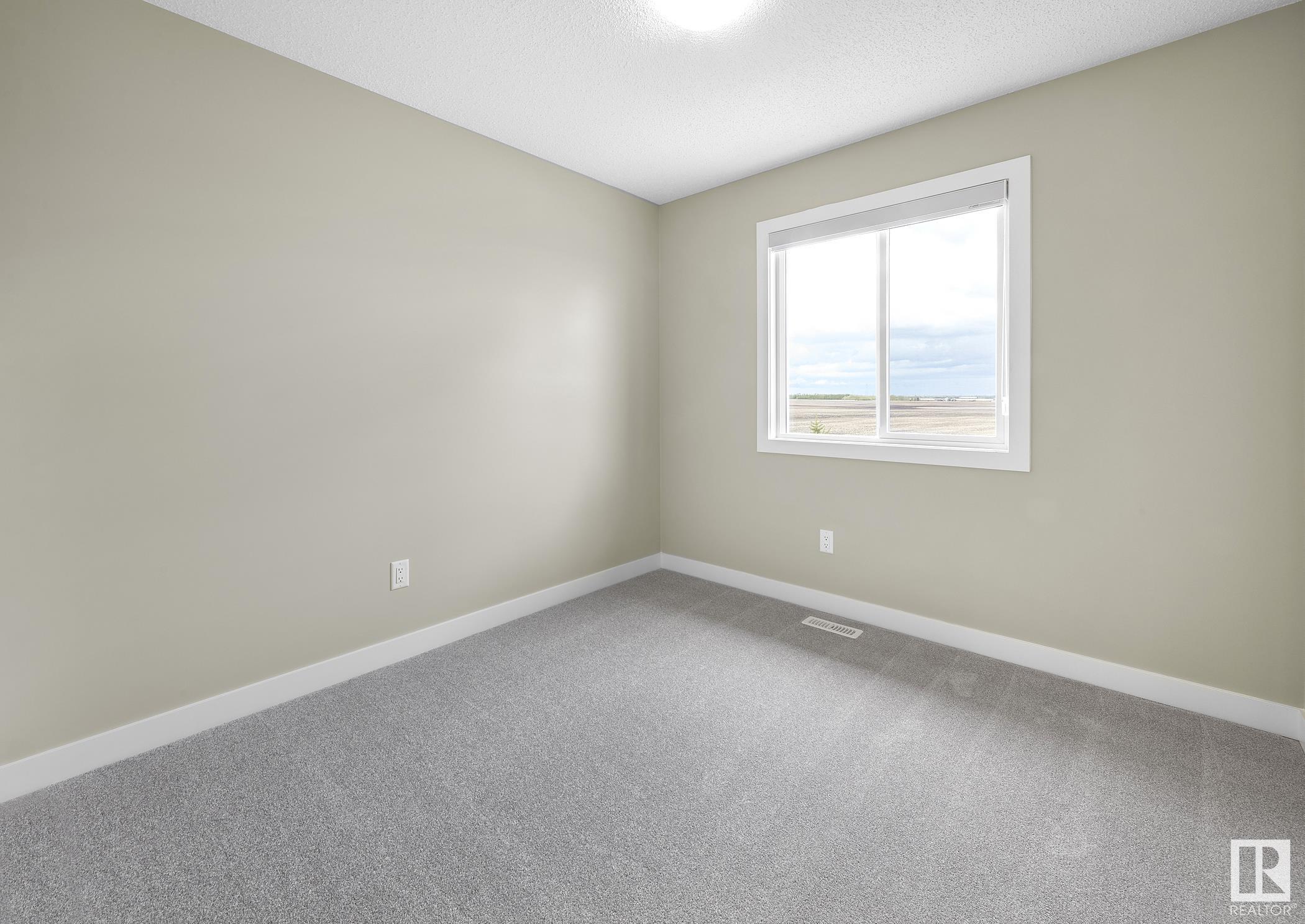      720 Berg LO , Leduc,  ,T9E 1G7 ;  Listing Number: MLS E4419104