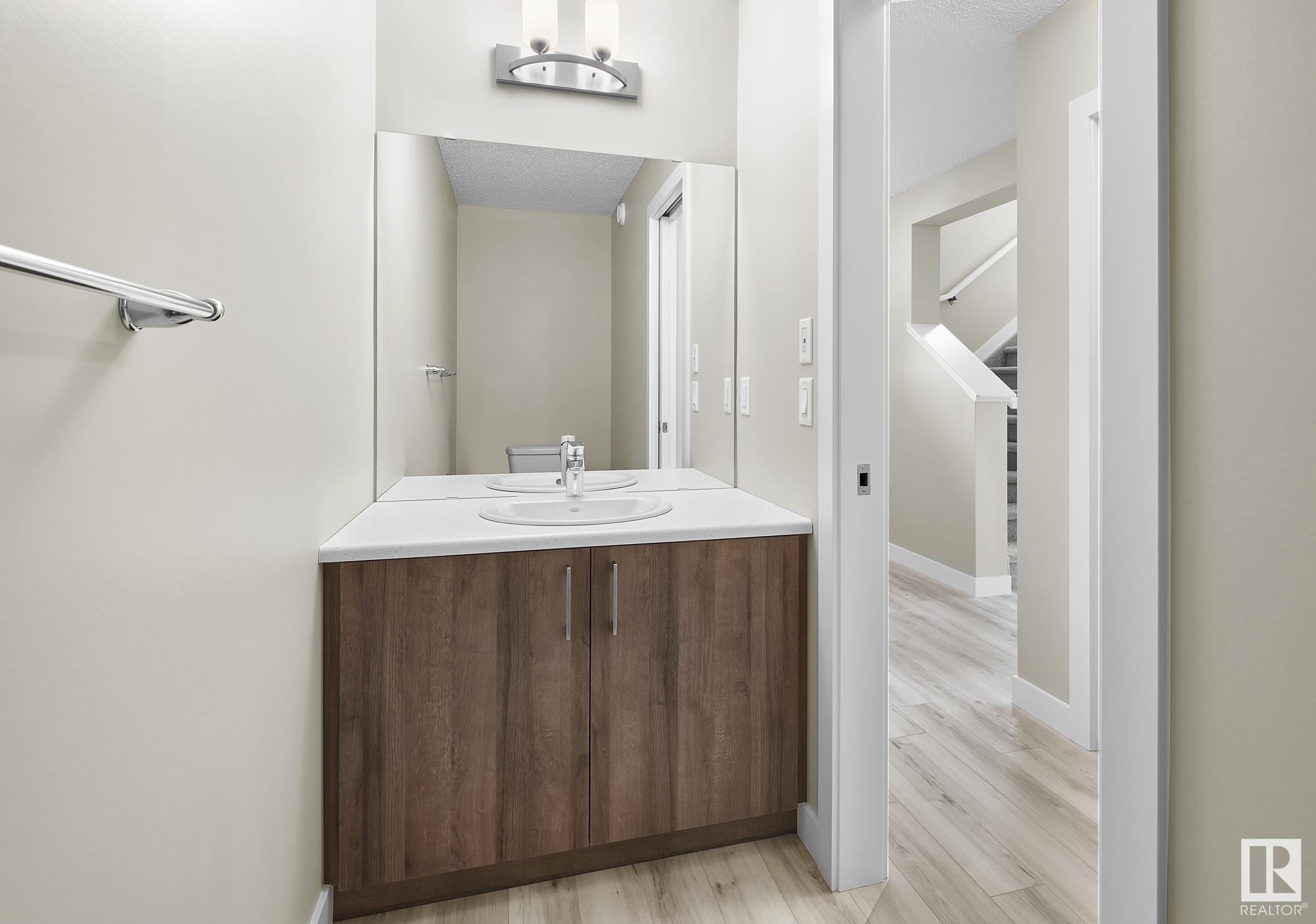      720 Berg LO , Leduc,  ,T9E 1G7 ;  Listing Number: MLS E4419104