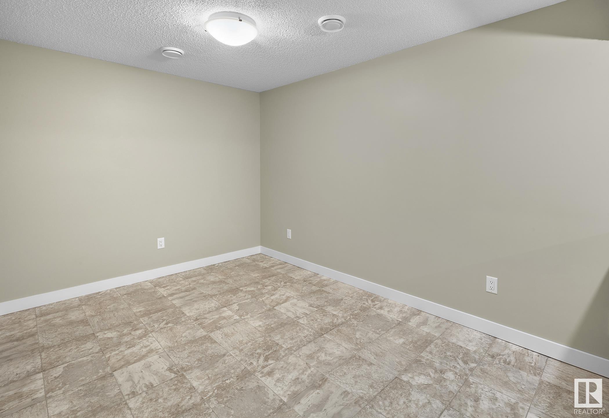      720 Berg LO , Leduc,  ,T9E 1G7 ;  Listing Number: MLS E4419104