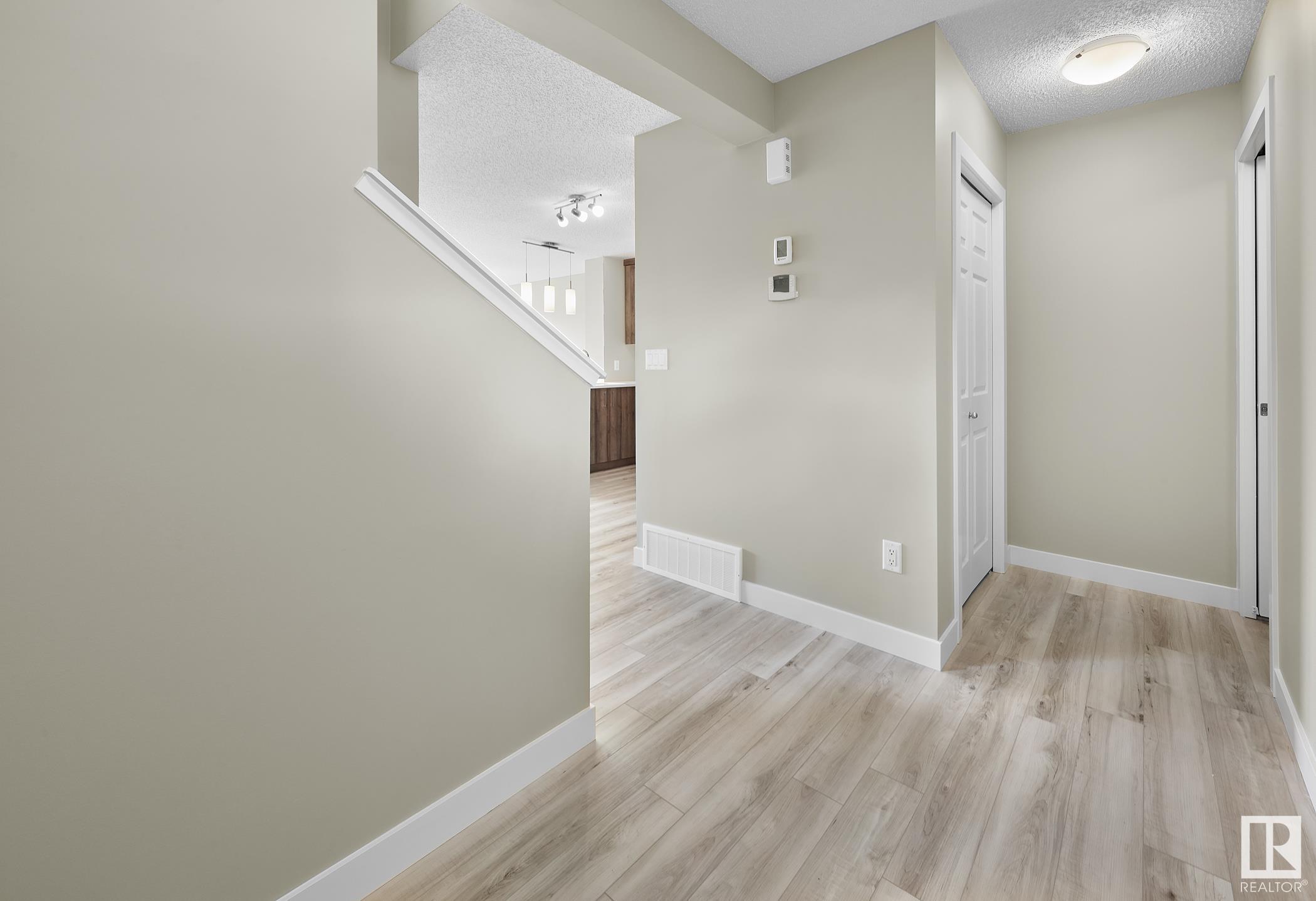      720 Berg LO , Leduc,  ,T9E 1G7 ;  Listing Number: MLS E4419104