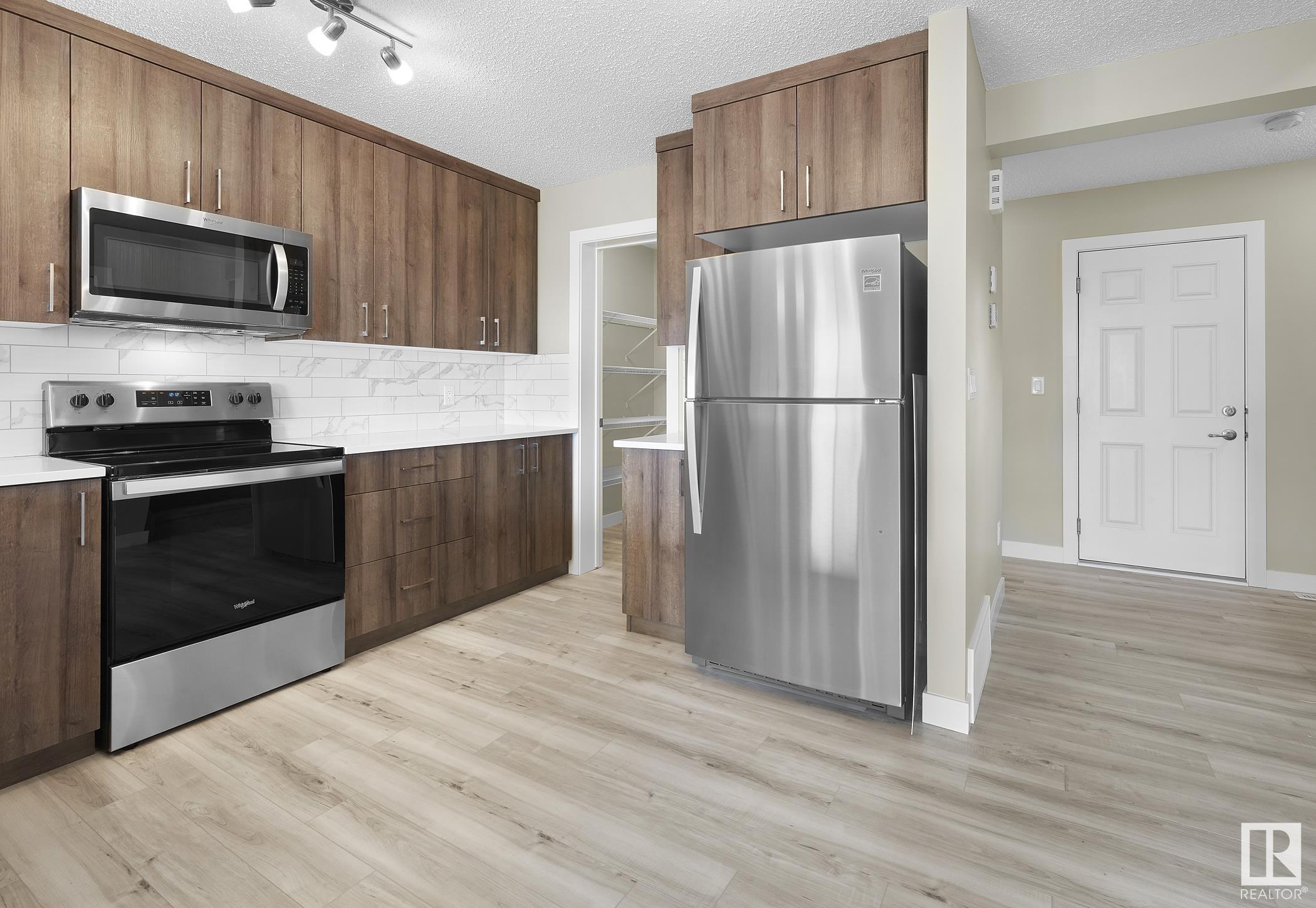      720 Berg LO , Leduc,  ,T9E 1G7 ;  Listing Number: MLS E4419104