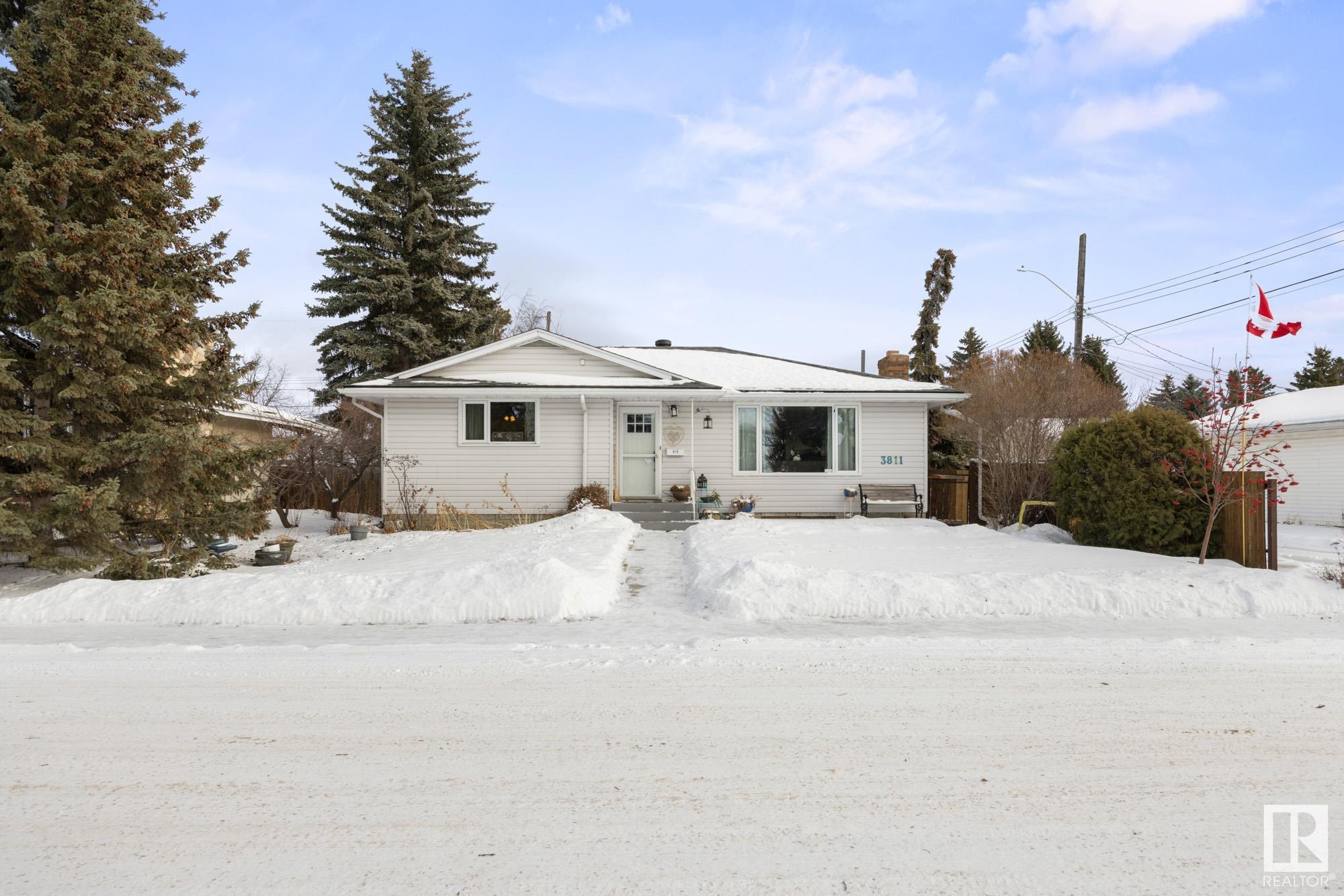      3811 112 ST NW , Edmonton,  ,T6J 1J1 ;  Listing Number: MLS E4419105