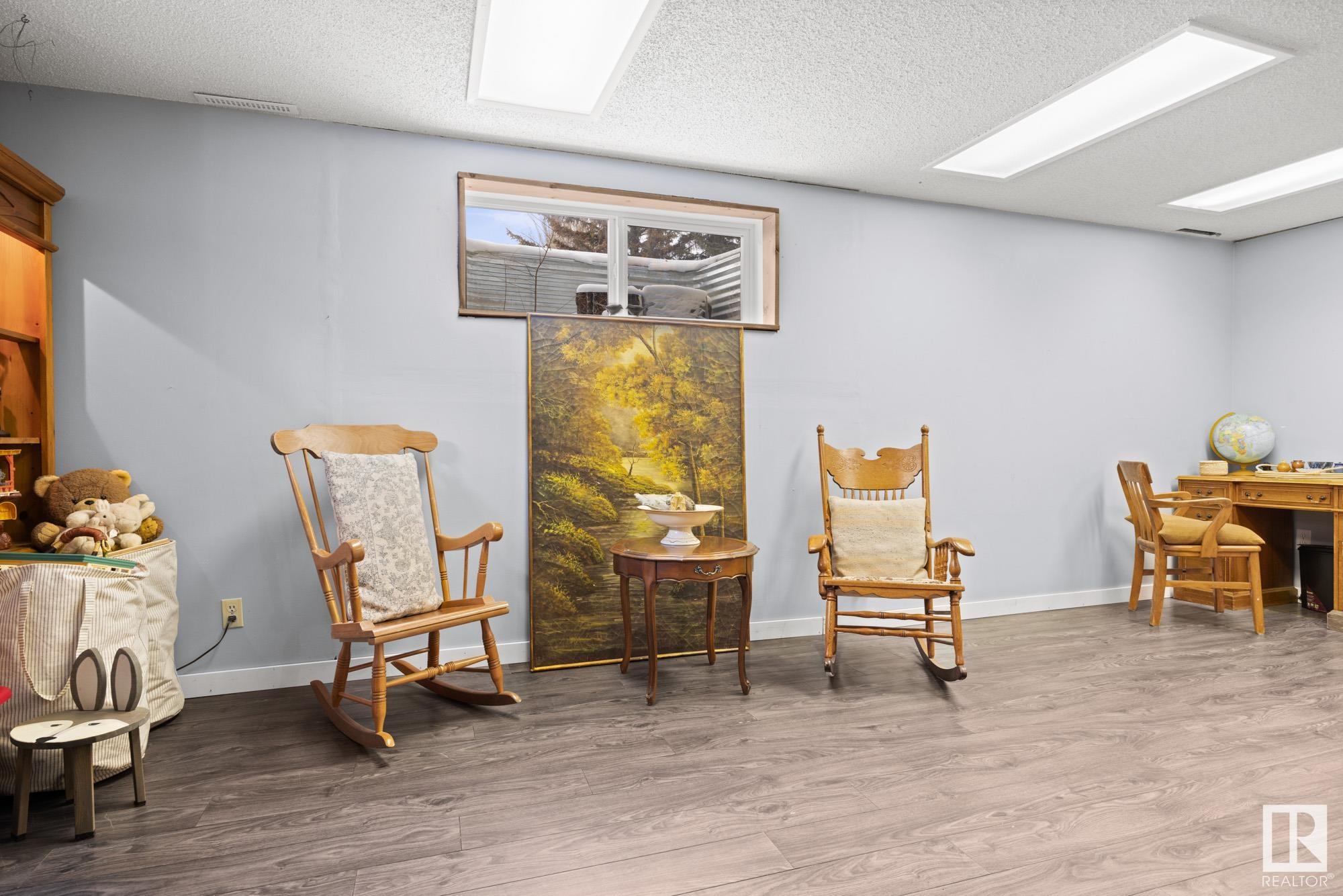      3811 112 ST NW , Edmonton,  ,T6J 1J1 ;  Listing Number: MLS E4419105