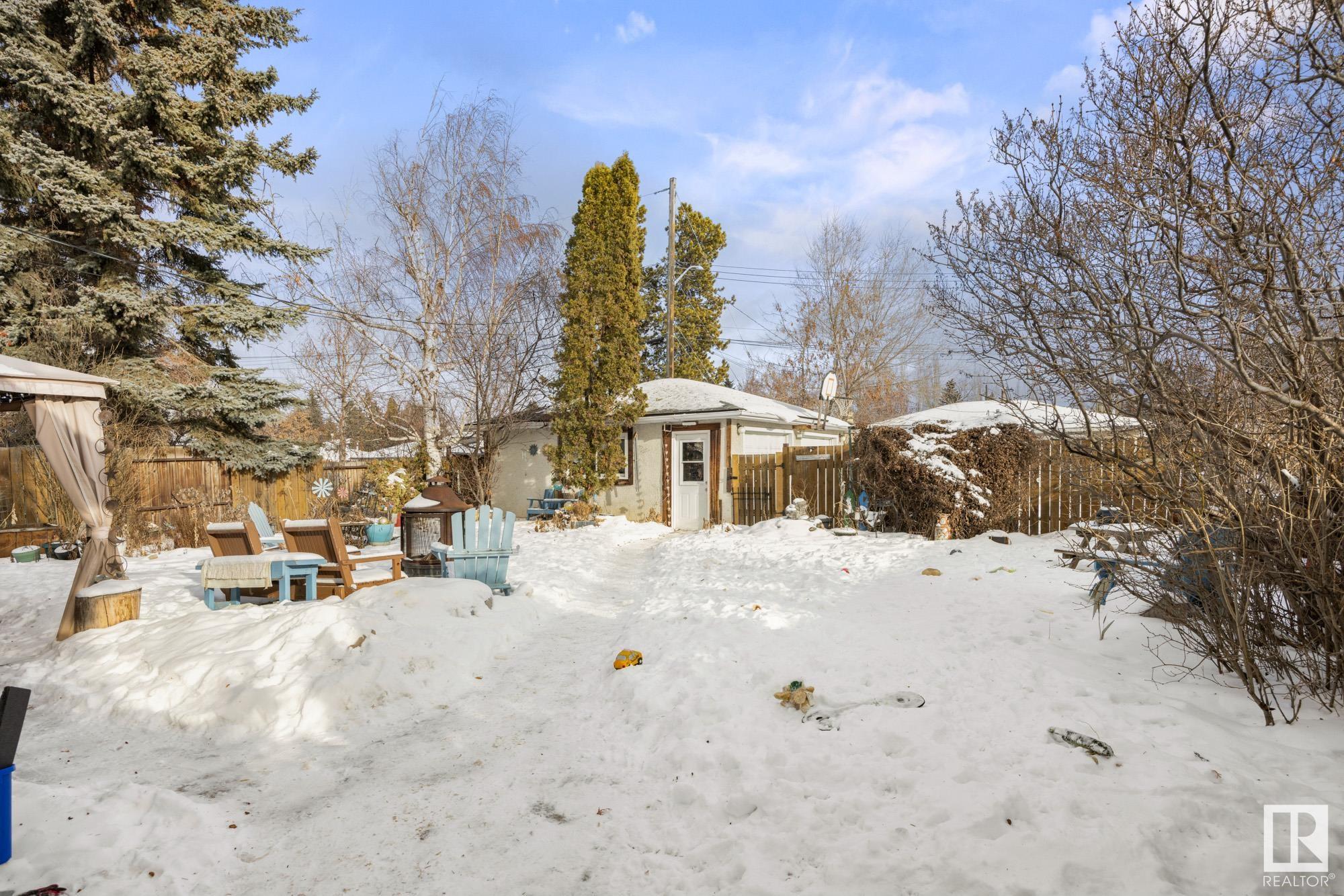      3811 112 ST NW , Edmonton,  ,T6J 1J1 ;  Listing Number: MLS E4419105