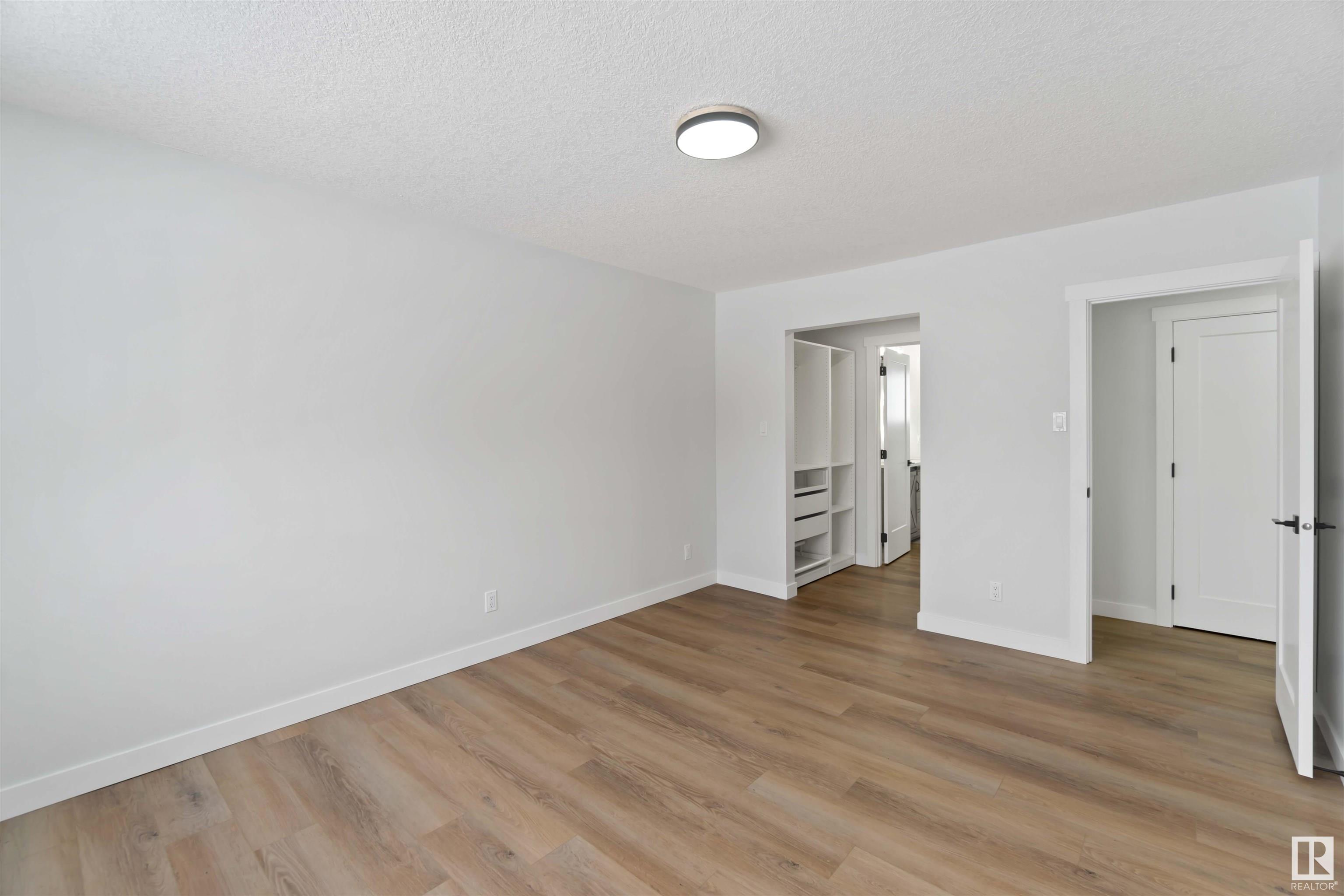      8420 52 ST NW , Edmonton,  ,T6B 1E9 ;  Listing Number: MLS E4419110