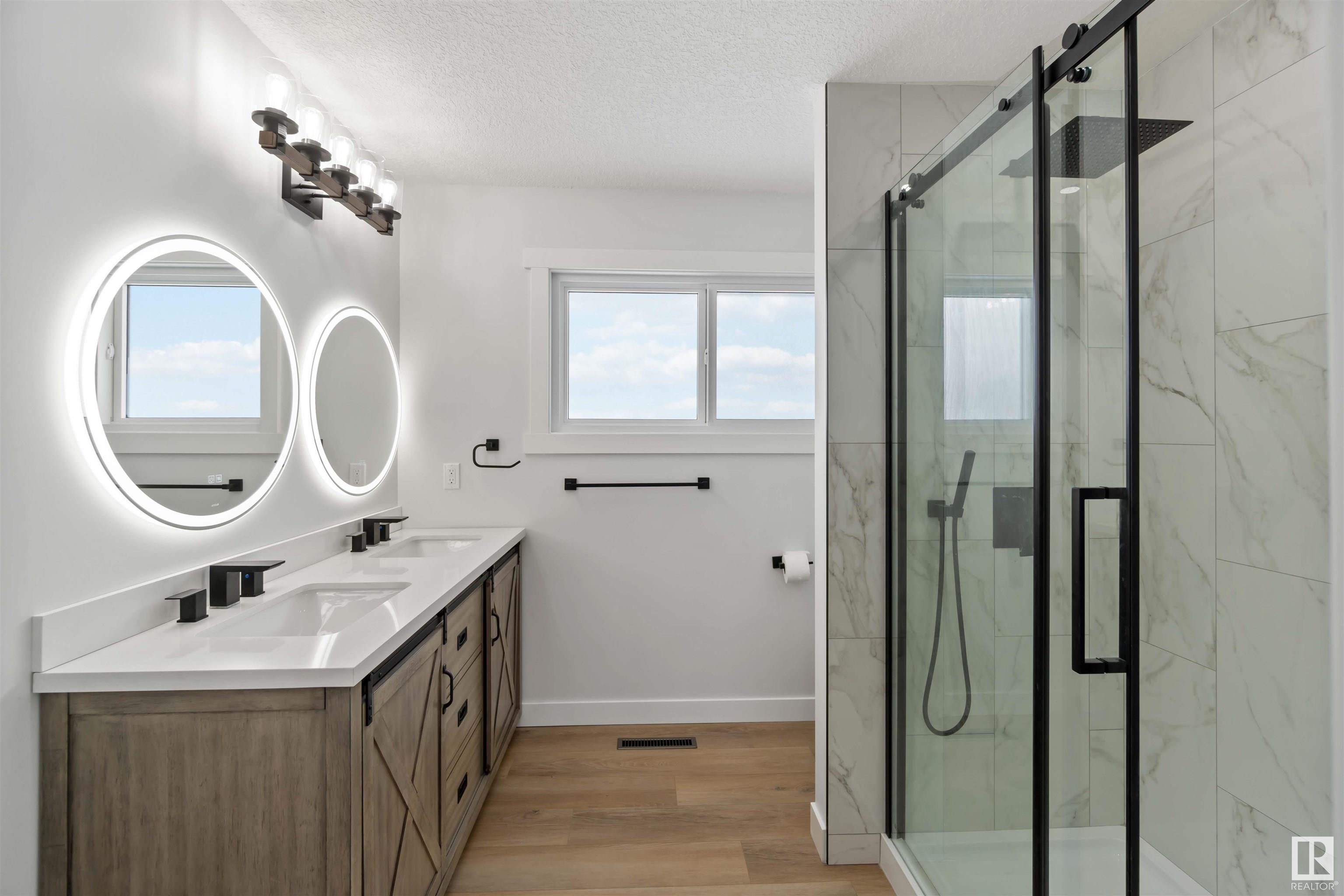      8420 52 ST NW , Edmonton,  ,T6B 1E9 ;  Listing Number: MLS E4419110