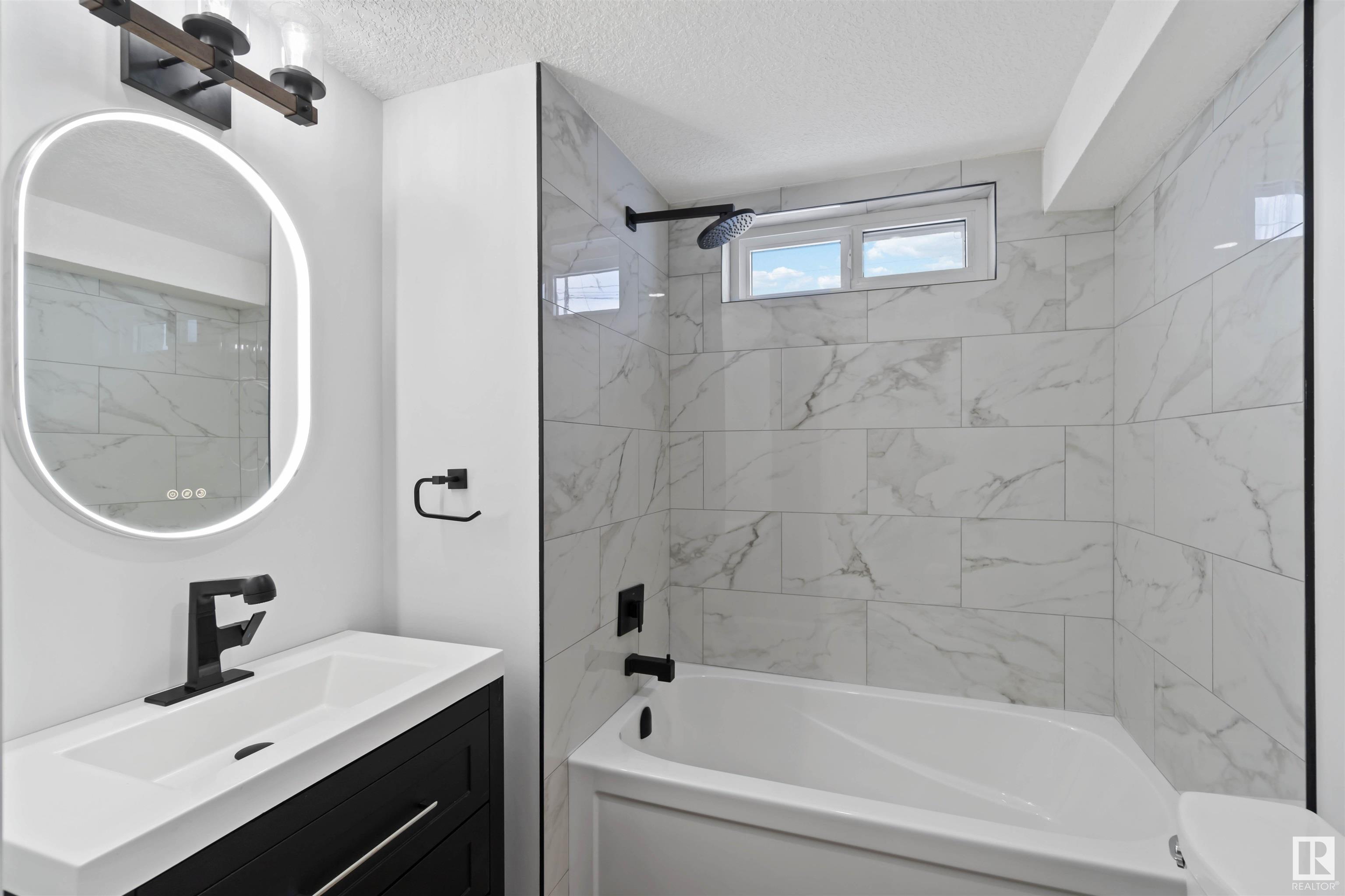      8420 52 ST NW , Edmonton,  ,T6B 1E9 ;  Listing Number: MLS E4419110