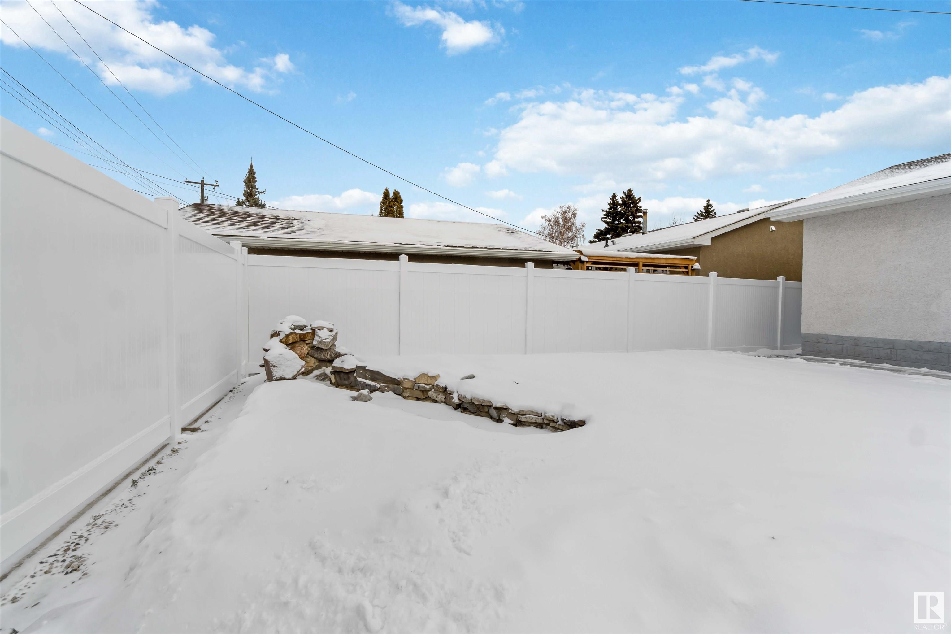      8420 52 ST NW , Edmonton,  ,T6B 1E9 ;  Listing Number: MLS E4419110
