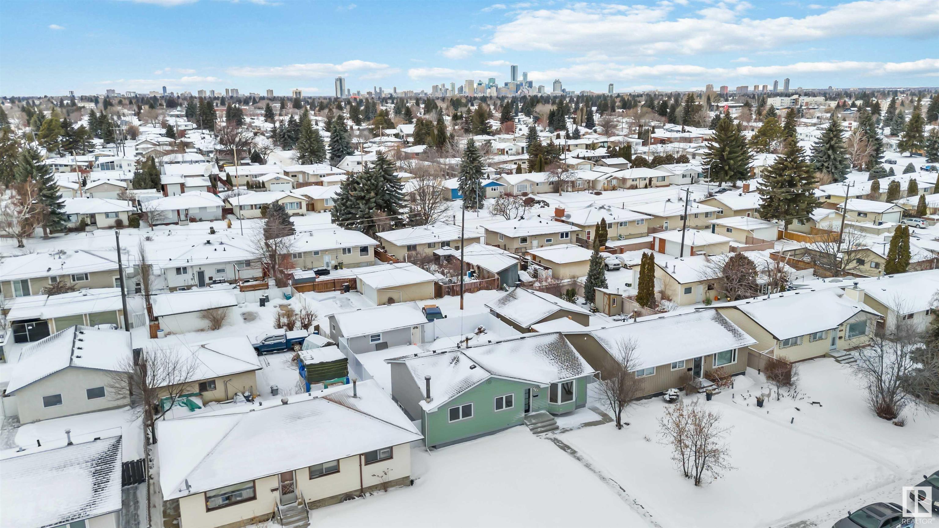     8420 52 ST NW , Edmonton,  ,T6B 1E9 ;  Listing Number: MLS E4419110