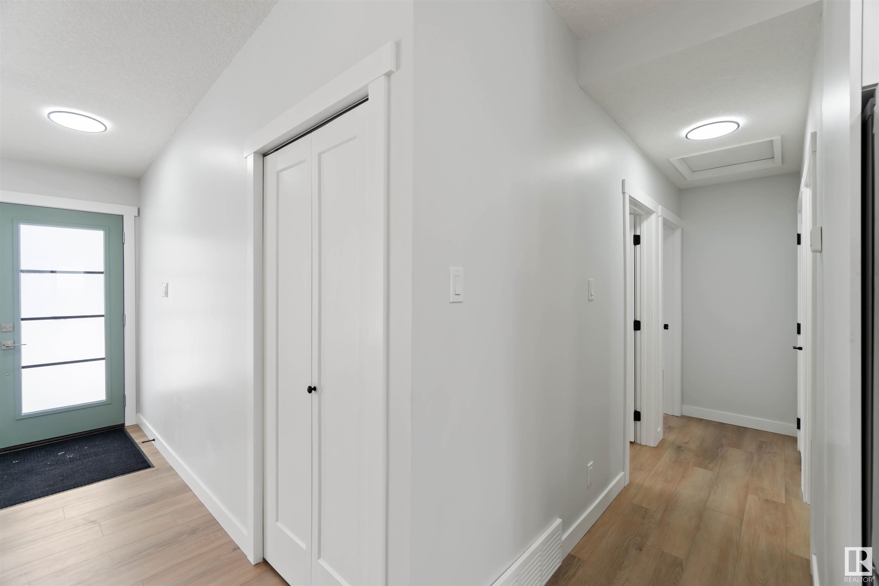      8420 52 ST NW , Edmonton,  ,T6B 1E9 ;  Listing Number: MLS E4419110