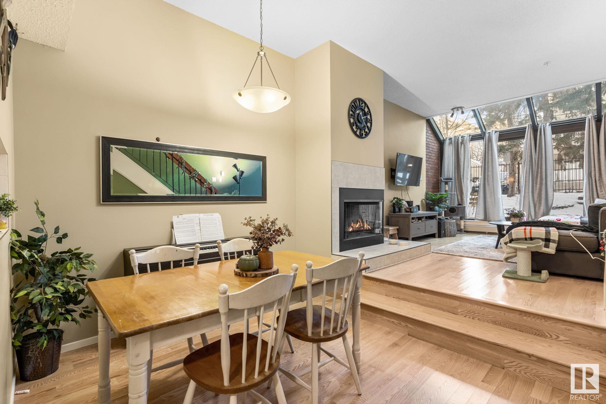      11166 83 AV NW , Edmonton,  ,T6G 0V1 ;  Listing Number: MLS E4419114