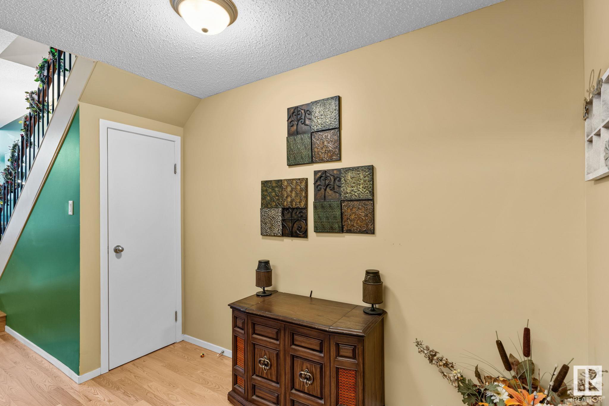     11166 83 AV NW , Edmonton,  ,T6G 0V1 ;  Listing Number: MLS E4419114