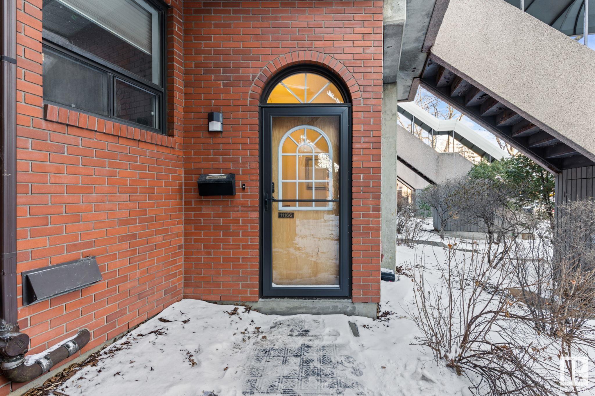      11166 83 AV NW , Edmonton,  ,T6G 0V1 ;  Listing Number: MLS E4419114