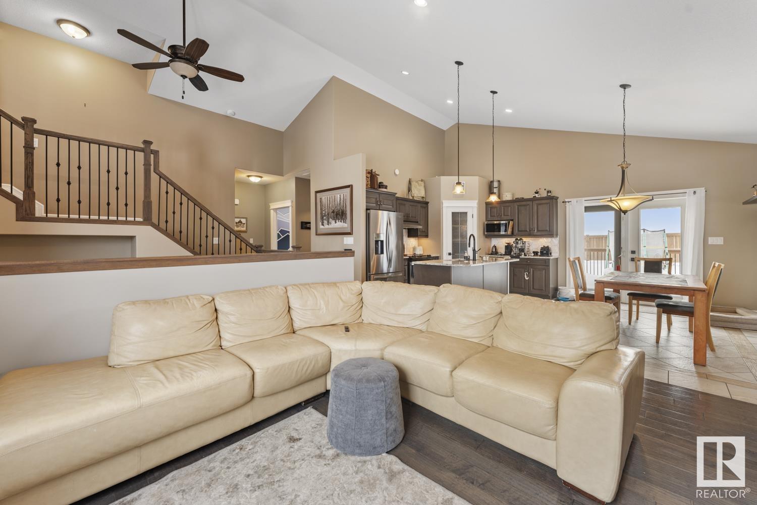      512 Lakewood CL , Cold Lake,  ,T9M 0E9 ;  Listing Number: MLS E4419117