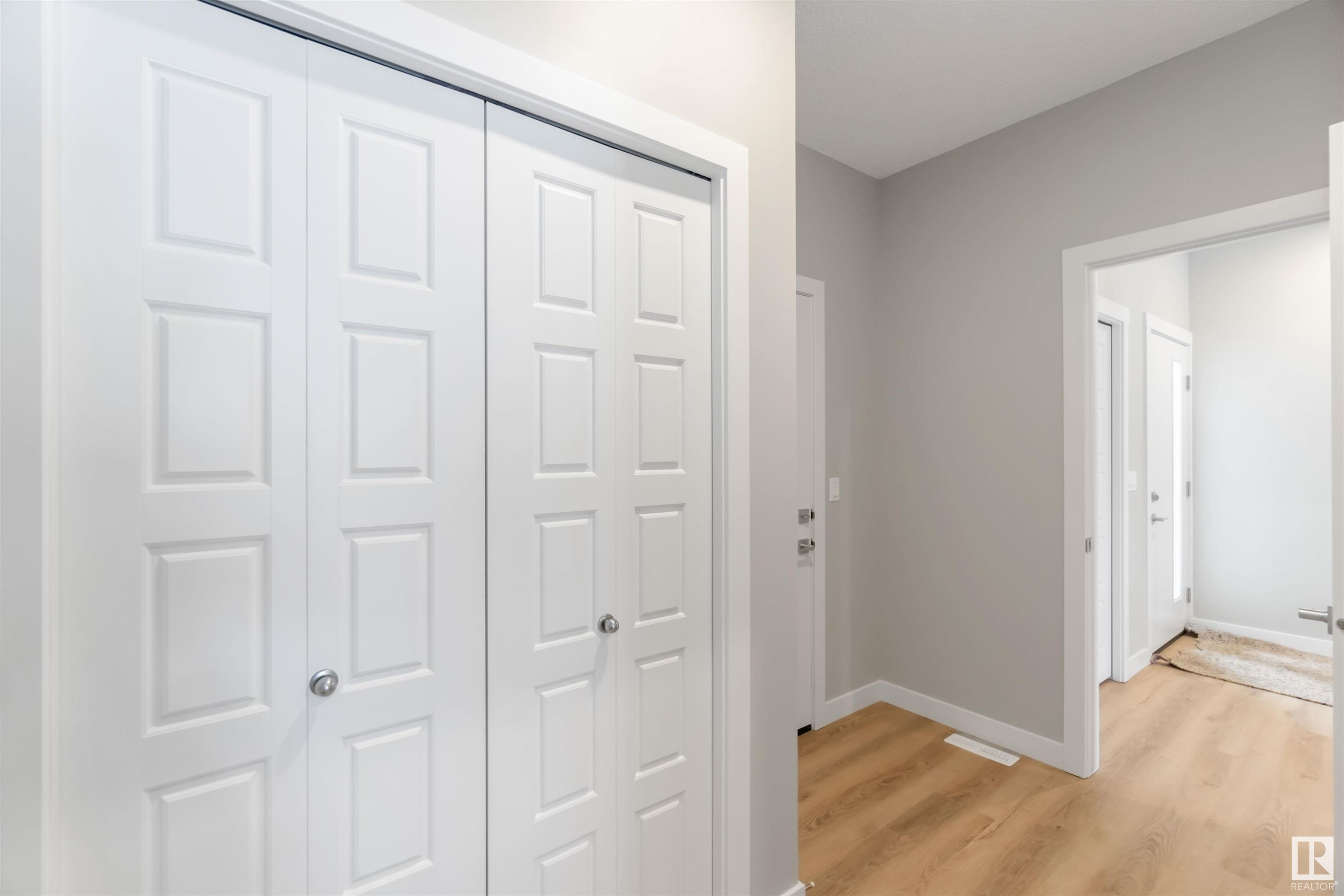      19315 24 AV NW , Edmonton,  ,T5K 0K5 ;  Listing Number: MLS E4419120