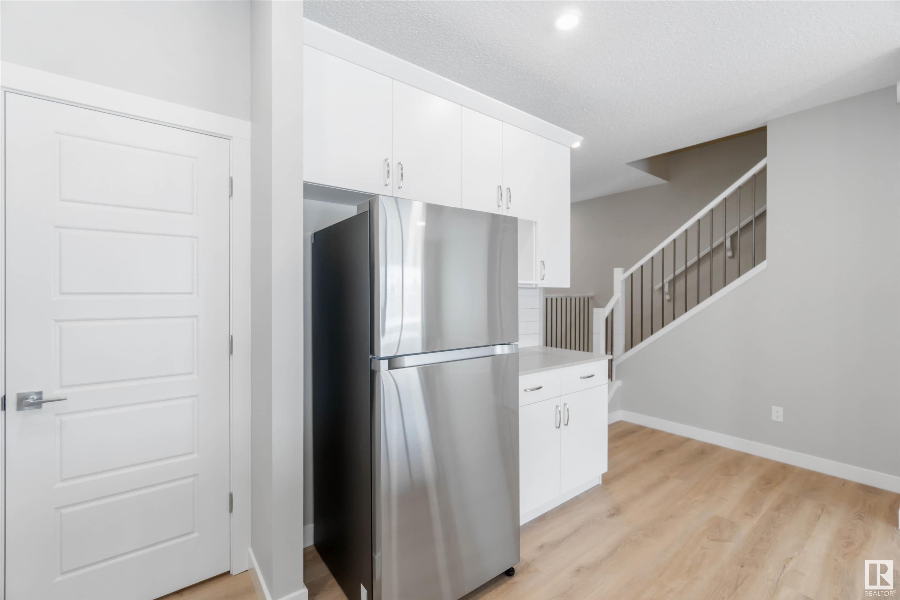      19315 24 AV NW , Edmonton,  ,T5K 0K5 ;  Listing Number: MLS E4419120