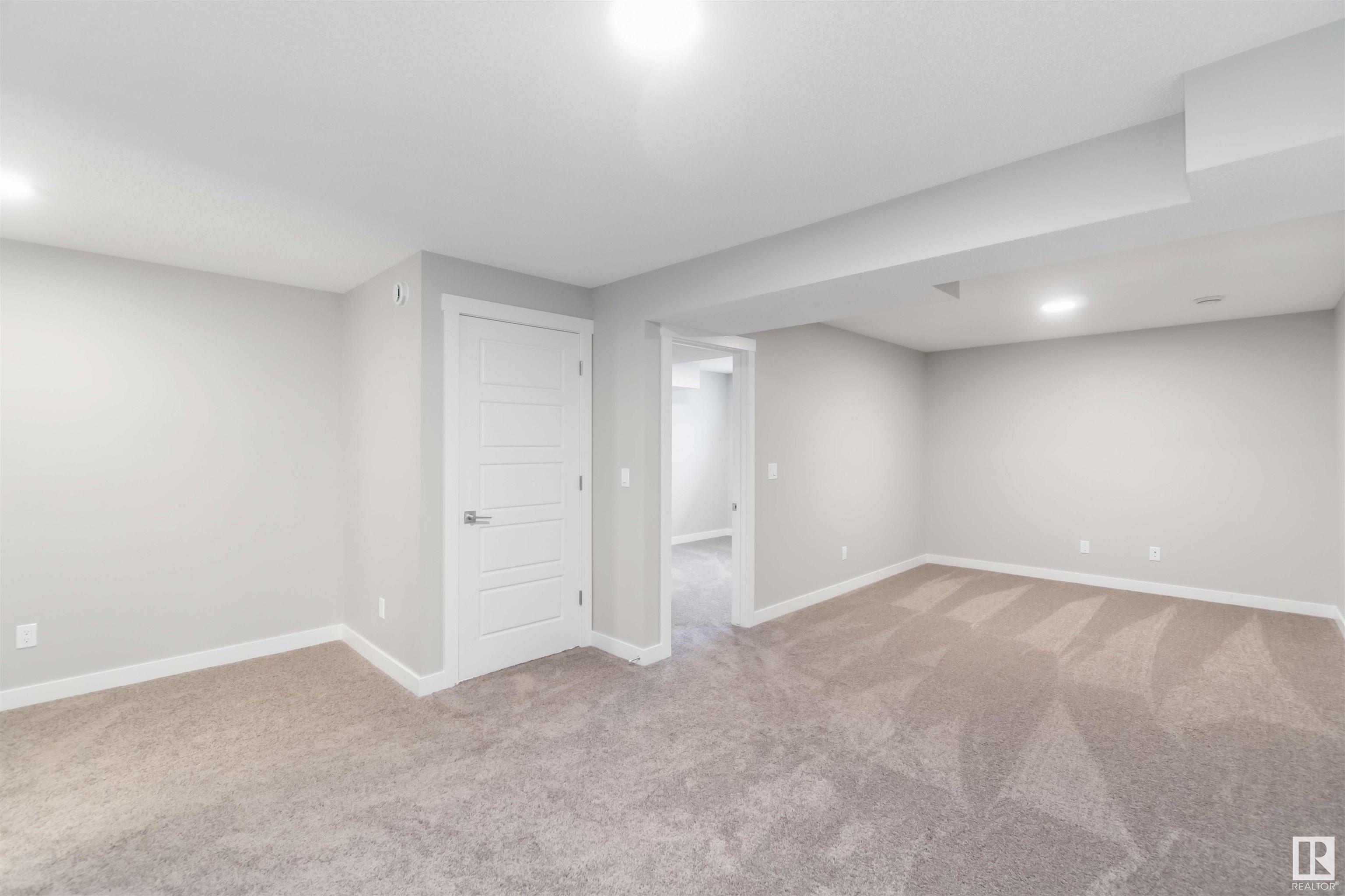      19315 24 AV NW , Edmonton,  ,T5K 0K5 ;  Listing Number: MLS E4419120