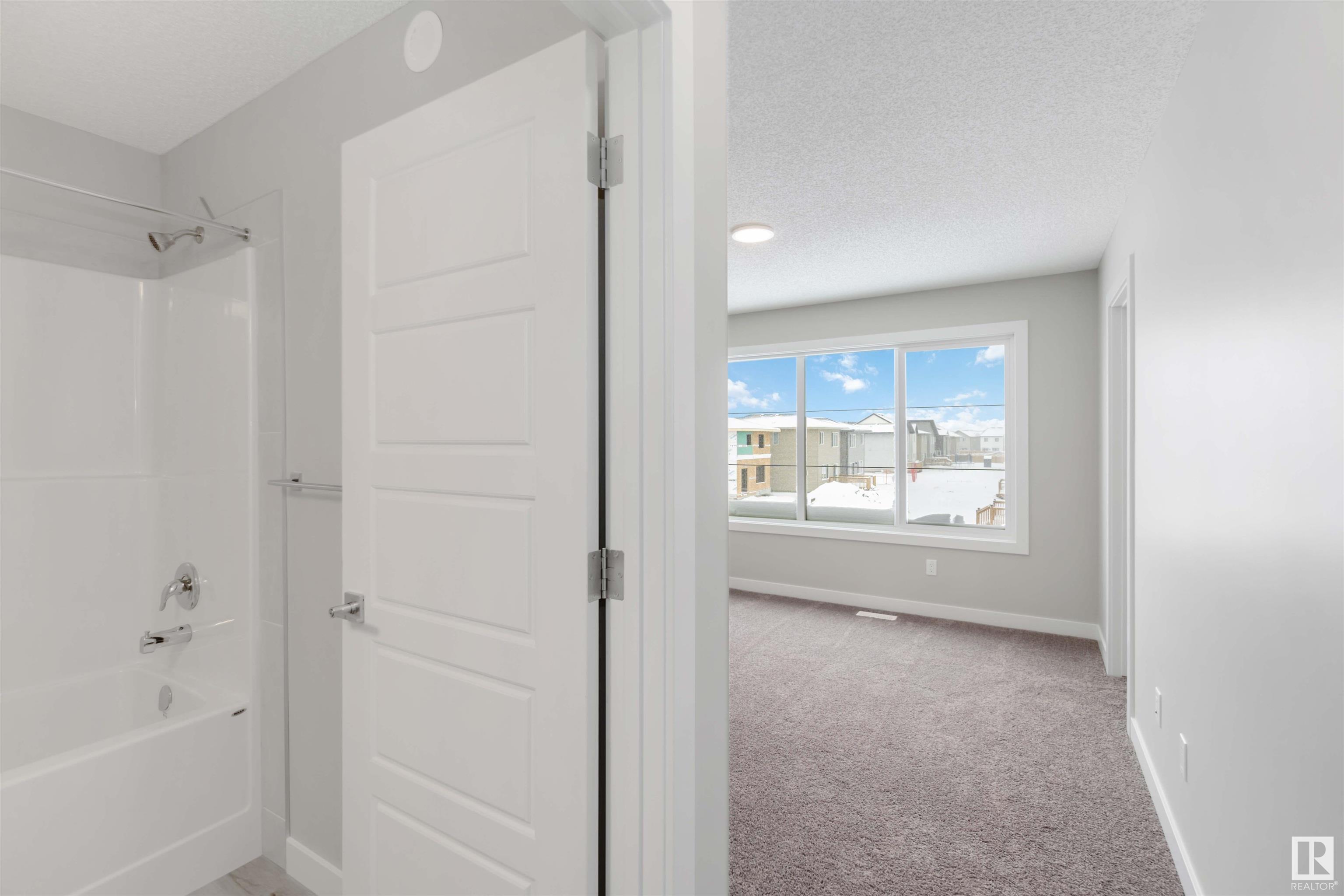      19315 24 AV NW , Edmonton,  ,T5K 0K5 ;  Listing Number: MLS E4419120