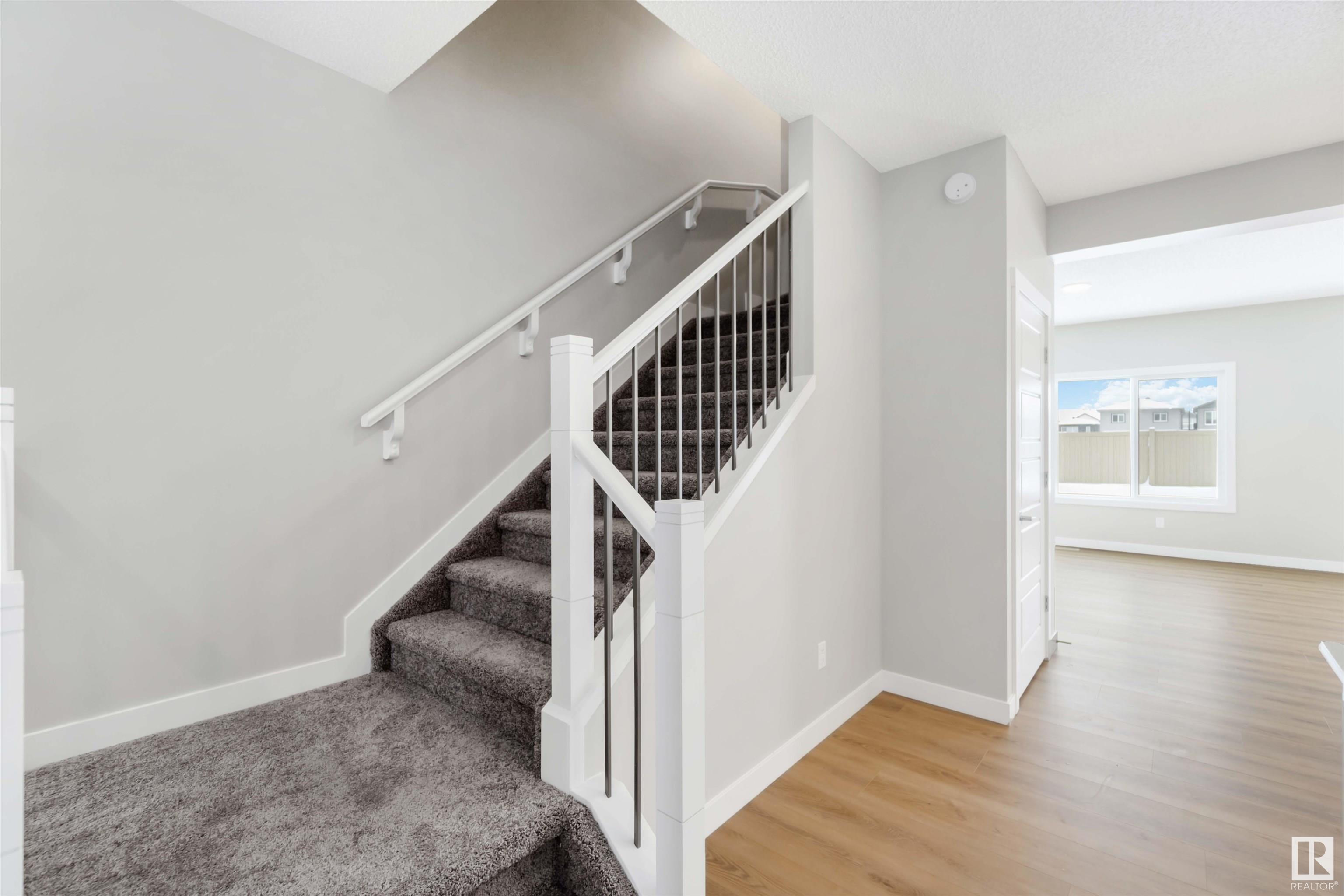      19315 24 AV NW , Edmonton,  ,T5K 0K5 ;  Listing Number: MLS E4419120