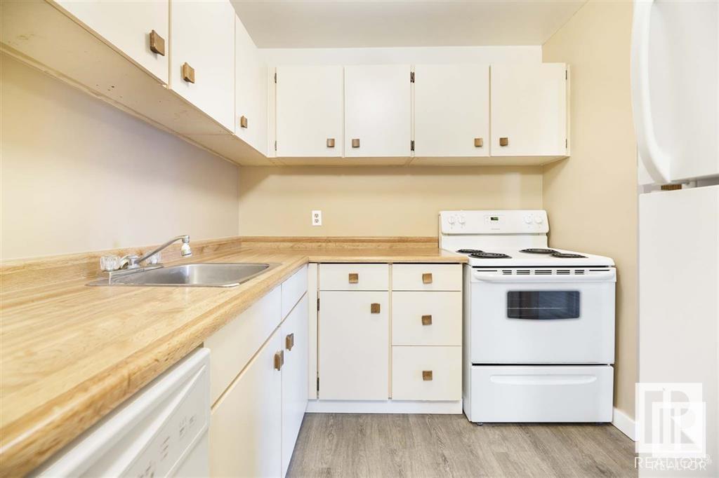      8041 Tudor GL , St. Albert,  ,T8N 3V3 ;  Listing Number: MLS E4419129