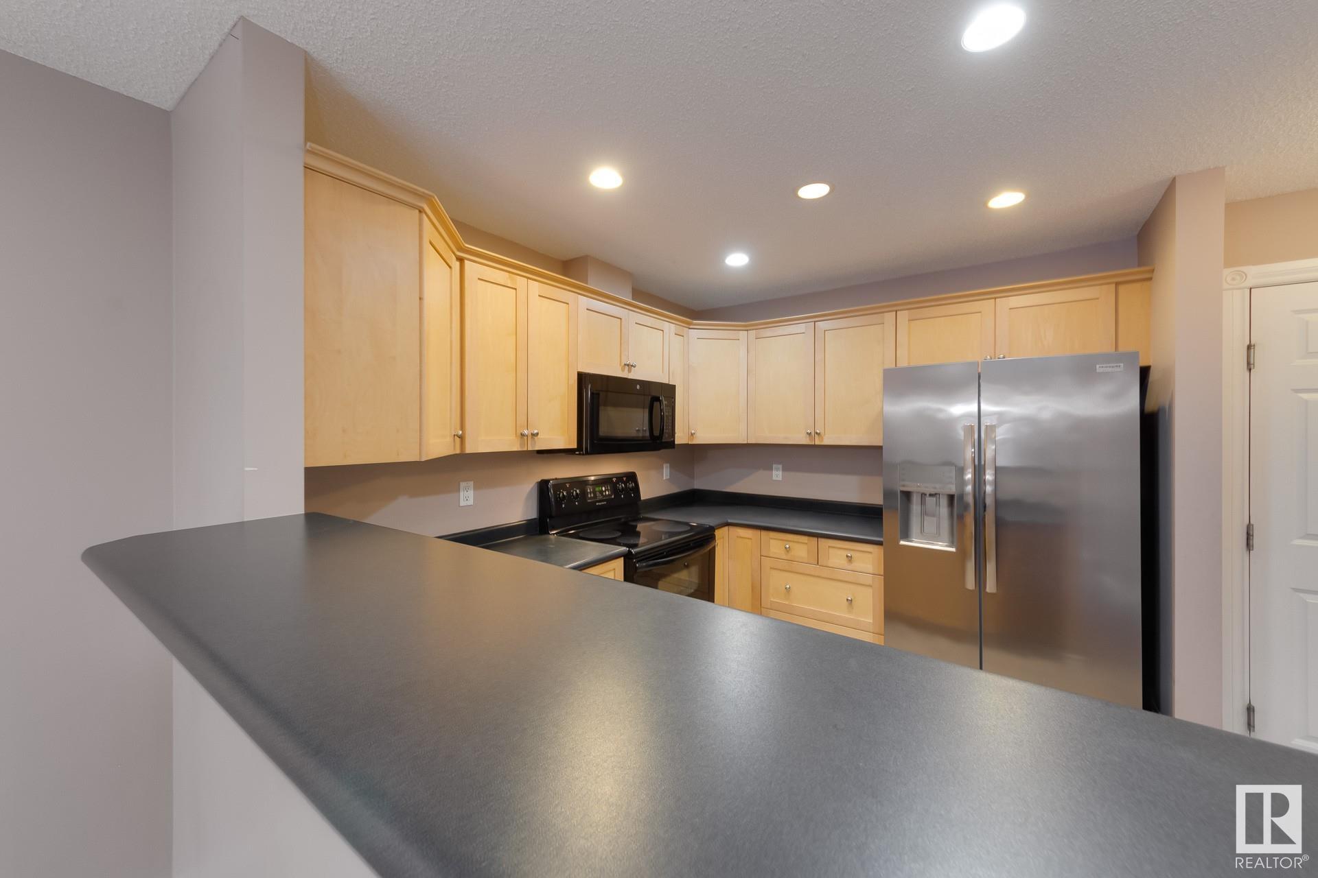     #202 12110 106 AV NW , Edmonton,  ,T5N 4R9 ;  Listing Number: MLS E4419130