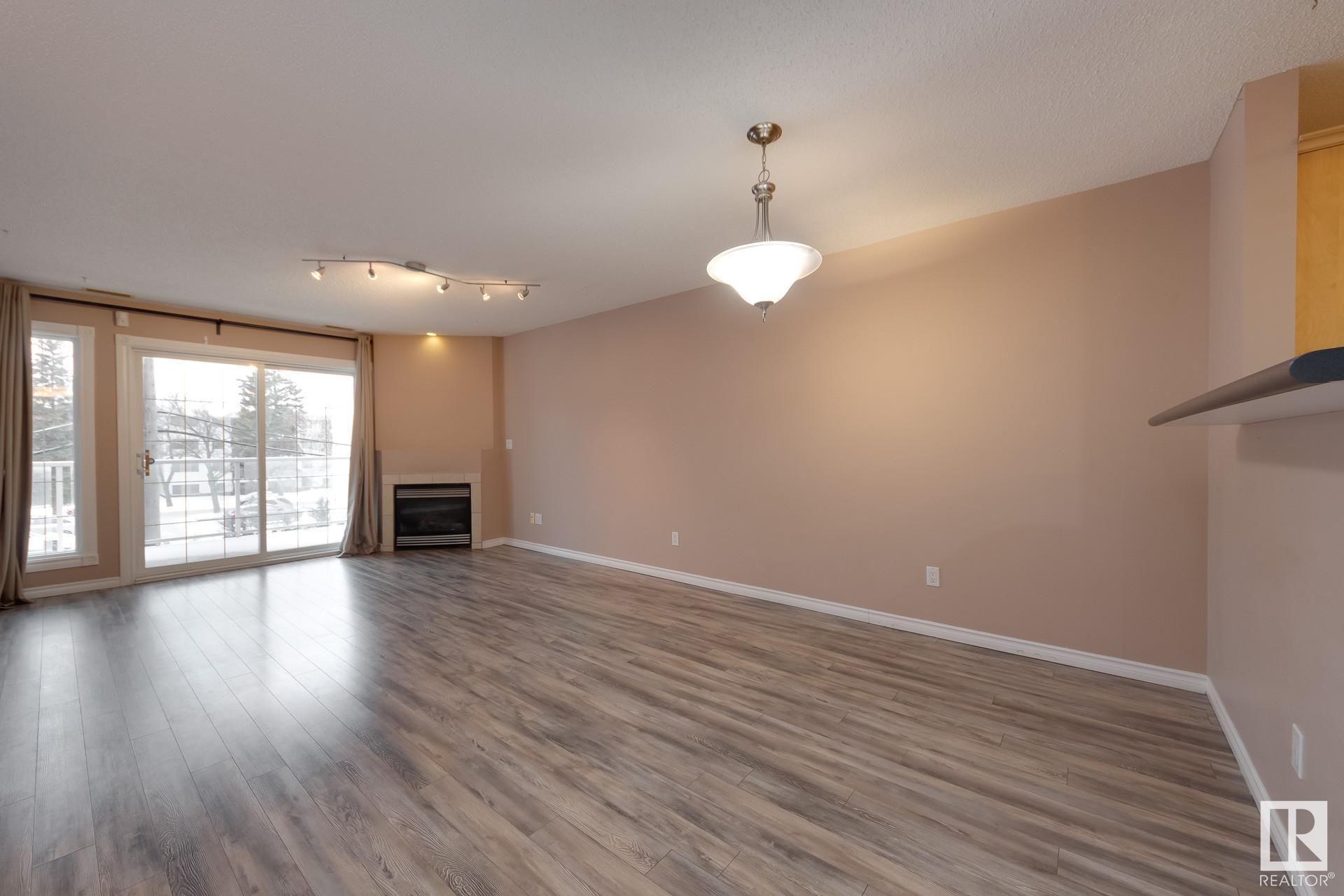      #202 12110 106 AV NW , Edmonton,  ,T5N 4R9 ;  Listing Number: MLS E4419130