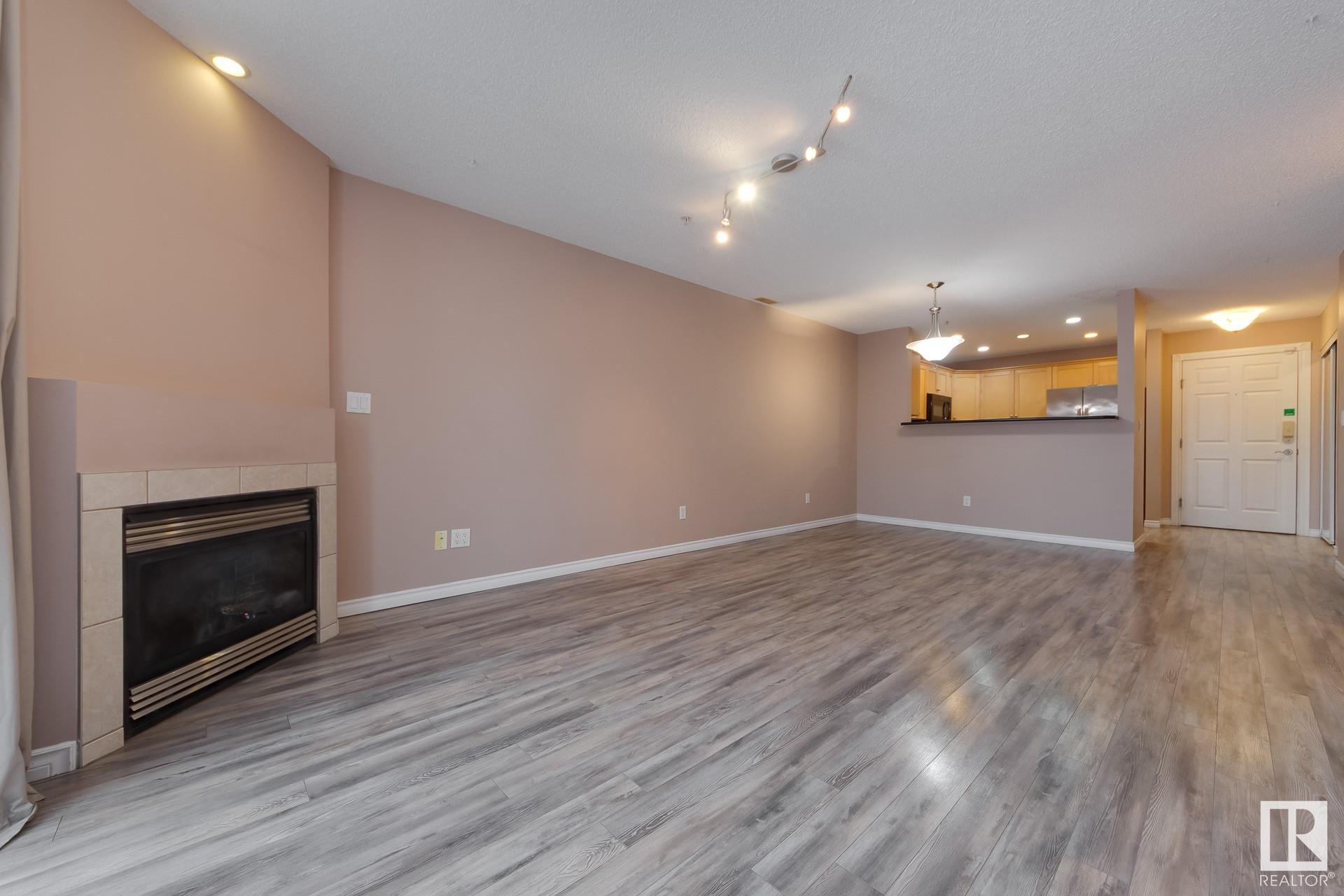      #202 12110 106 AV NW , Edmonton,  ,T5N 4R9 ;  Listing Number: MLS E4419130