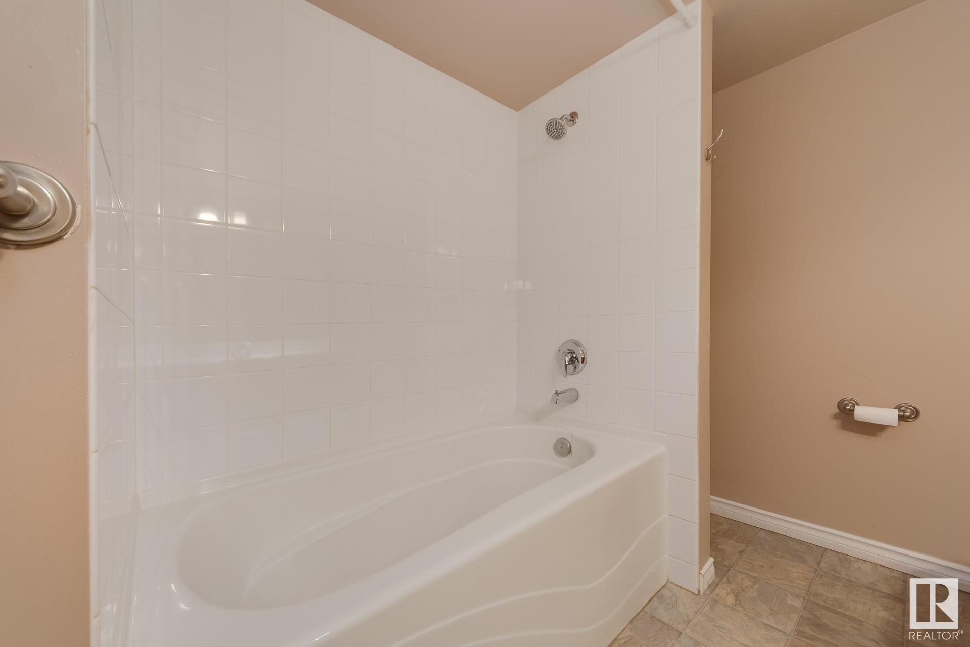      #202 12110 106 AV NW , Edmonton,  ,T5N 4R9 ;  Listing Number: MLS E4419130