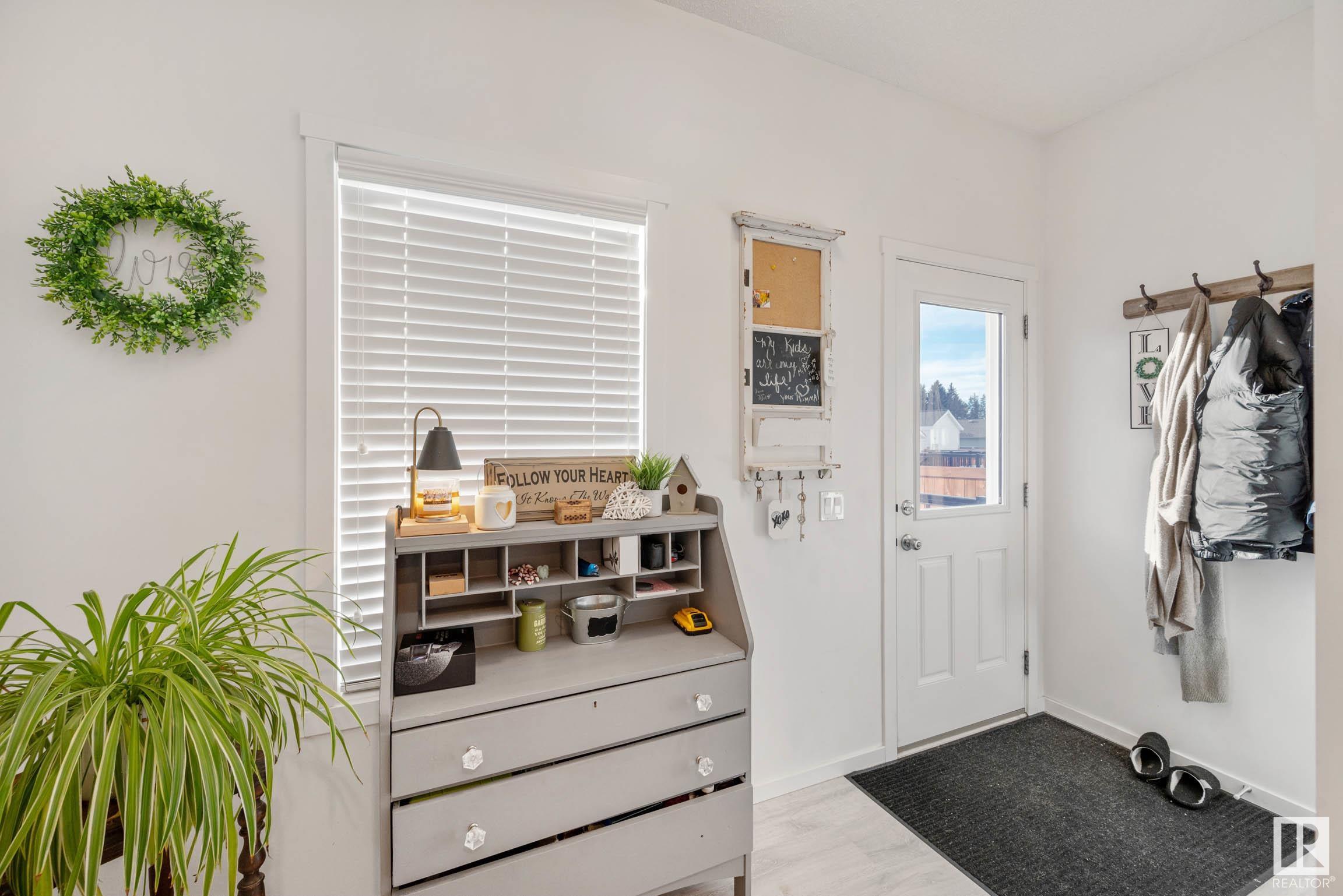      4319 Cooke LN SW , Edmonton,  ,T6W 4M7 ;  Listing Number: MLS E4419147