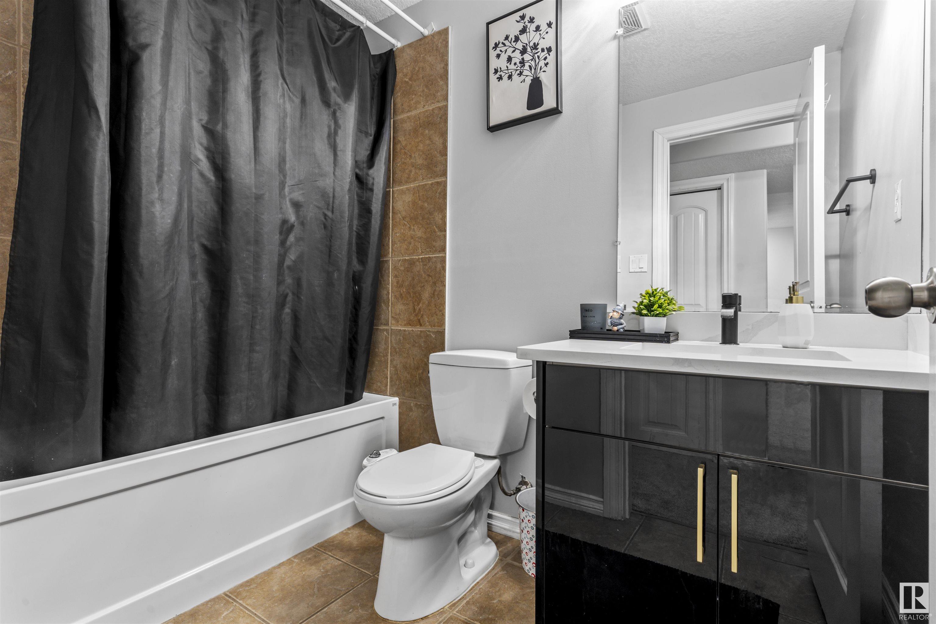      3309 29 AV NW , Edmonton,  ,T6T 1V5 ;  Listing Number: MLS E4419161