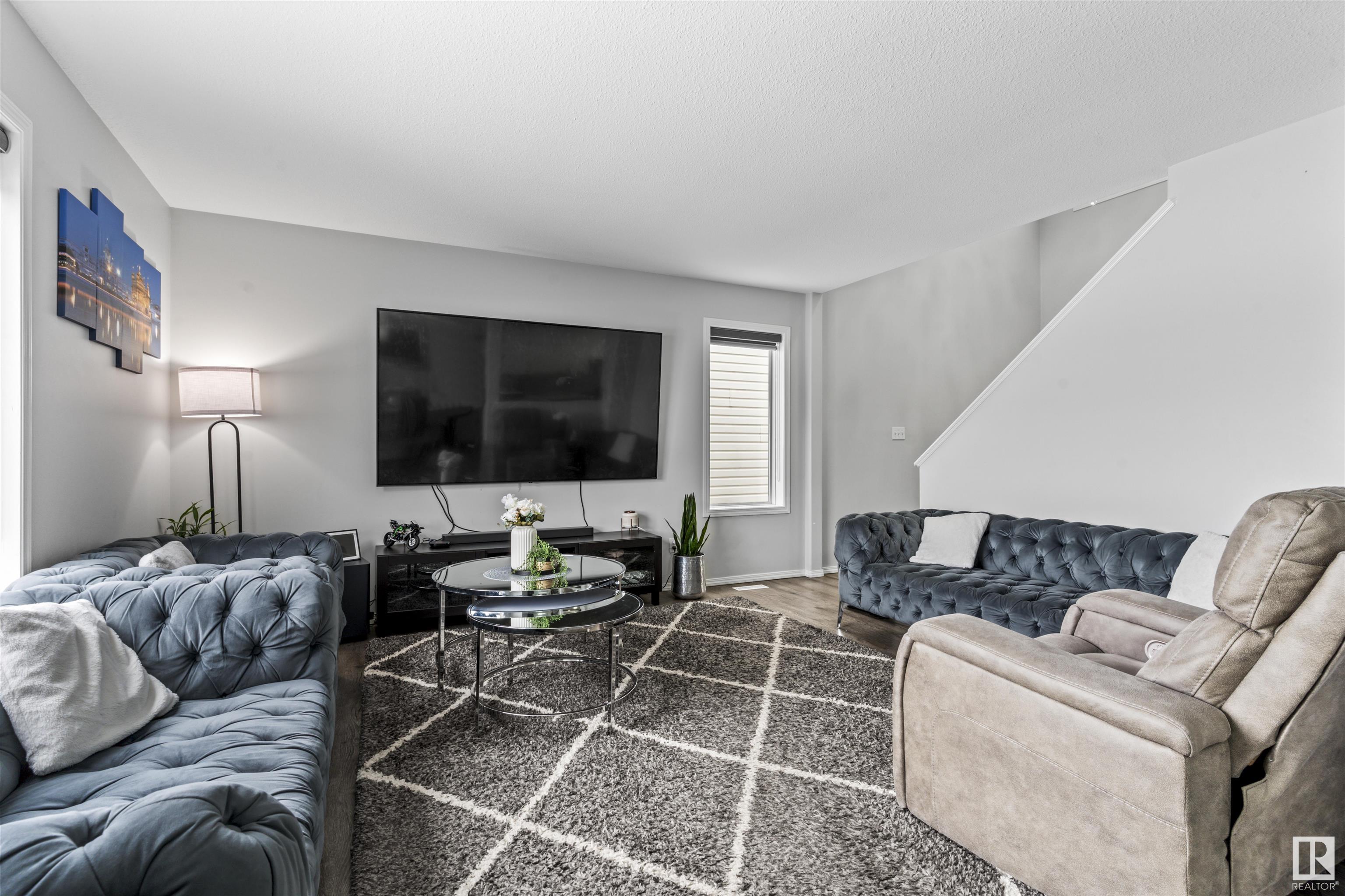      3309 29 AV NW , Edmonton,  ,T6T 1V5 ;  Listing Number: MLS E4419161