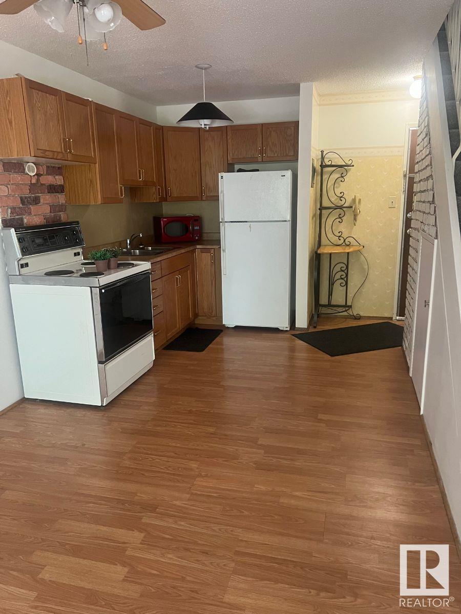      #204 12404 114 AV NW , Edmonton,  ,T5M 3M5 ;  Listing Number: MLS E4419162