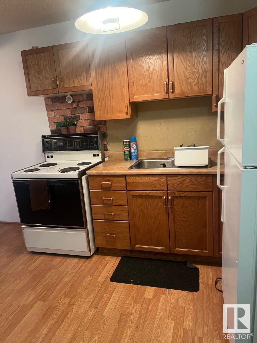      #204 12404 114 AV NW , Edmonton,  ,T5M 3M5 ;  Listing Number: MLS E4419162
