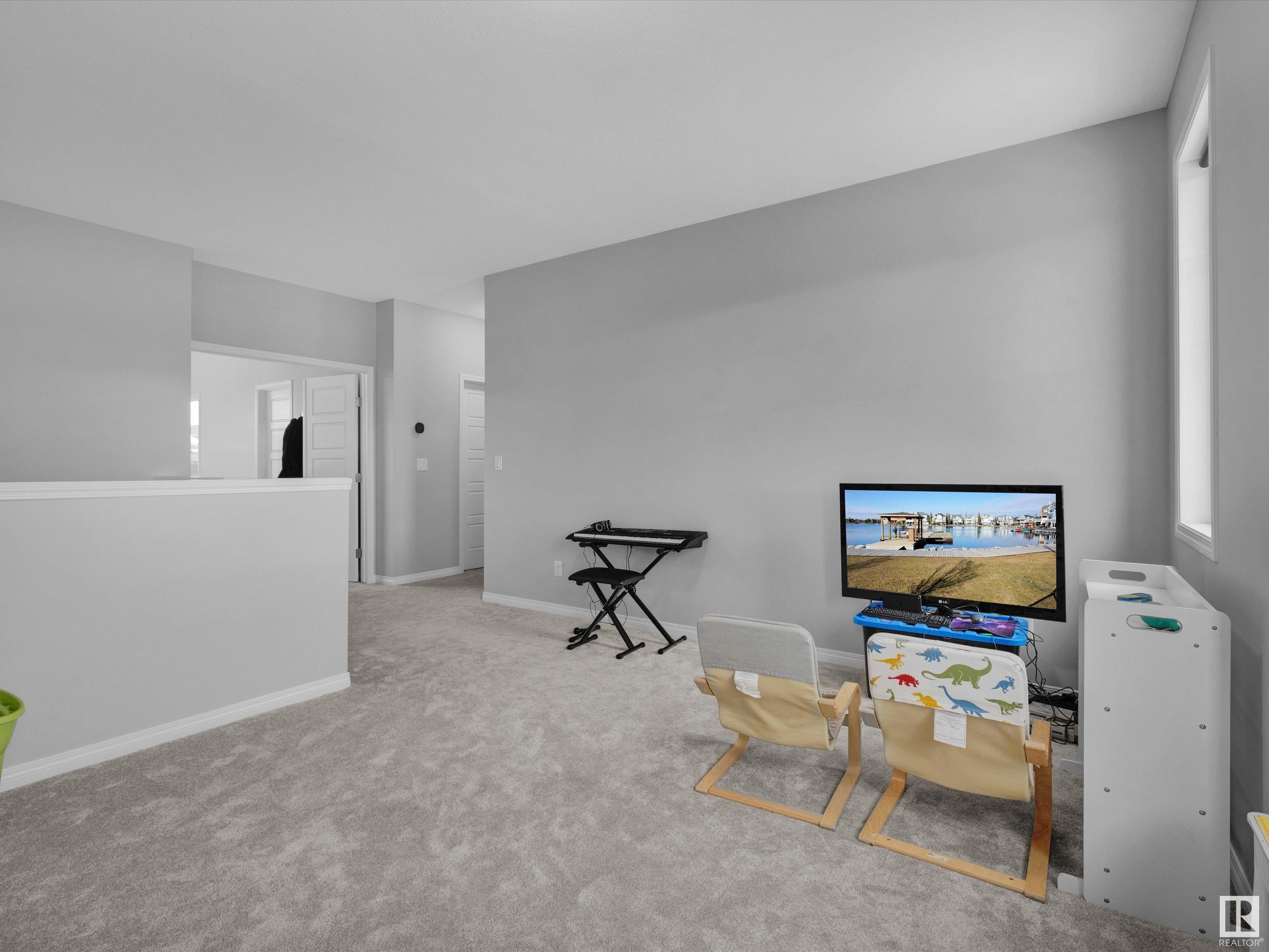      964 STILLWATER BV NW , Edmonton,  ,T6M 1M7 ;  Listing Number: MLS E4419172