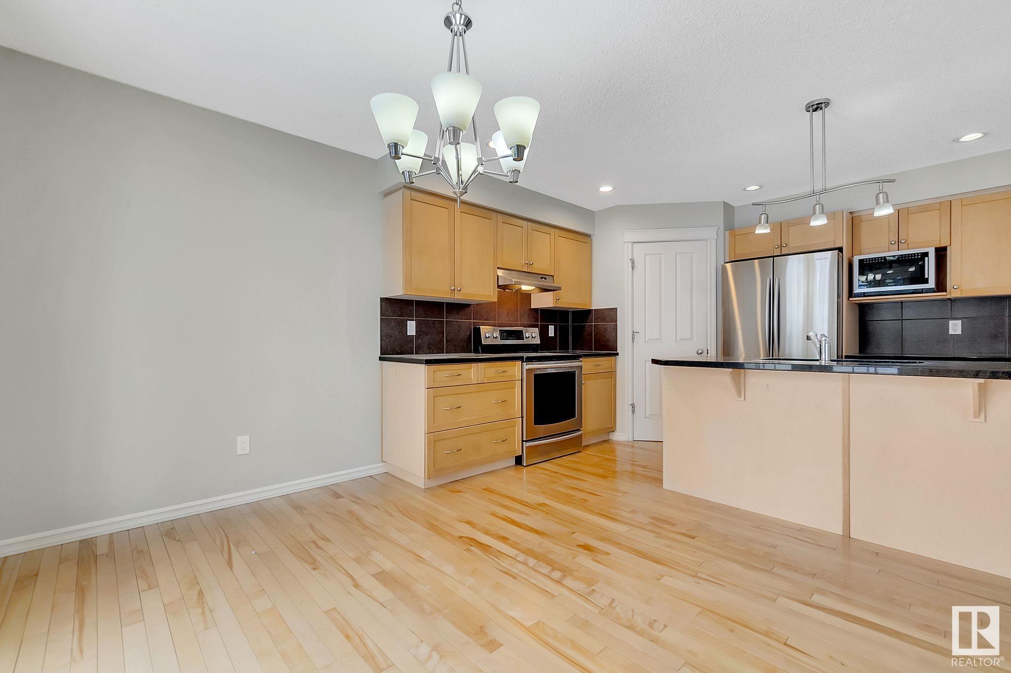      928 CHAHLEY CR NW , Edmonton,  ,T6M 0E2 ;  Listing Number: MLS E4419175