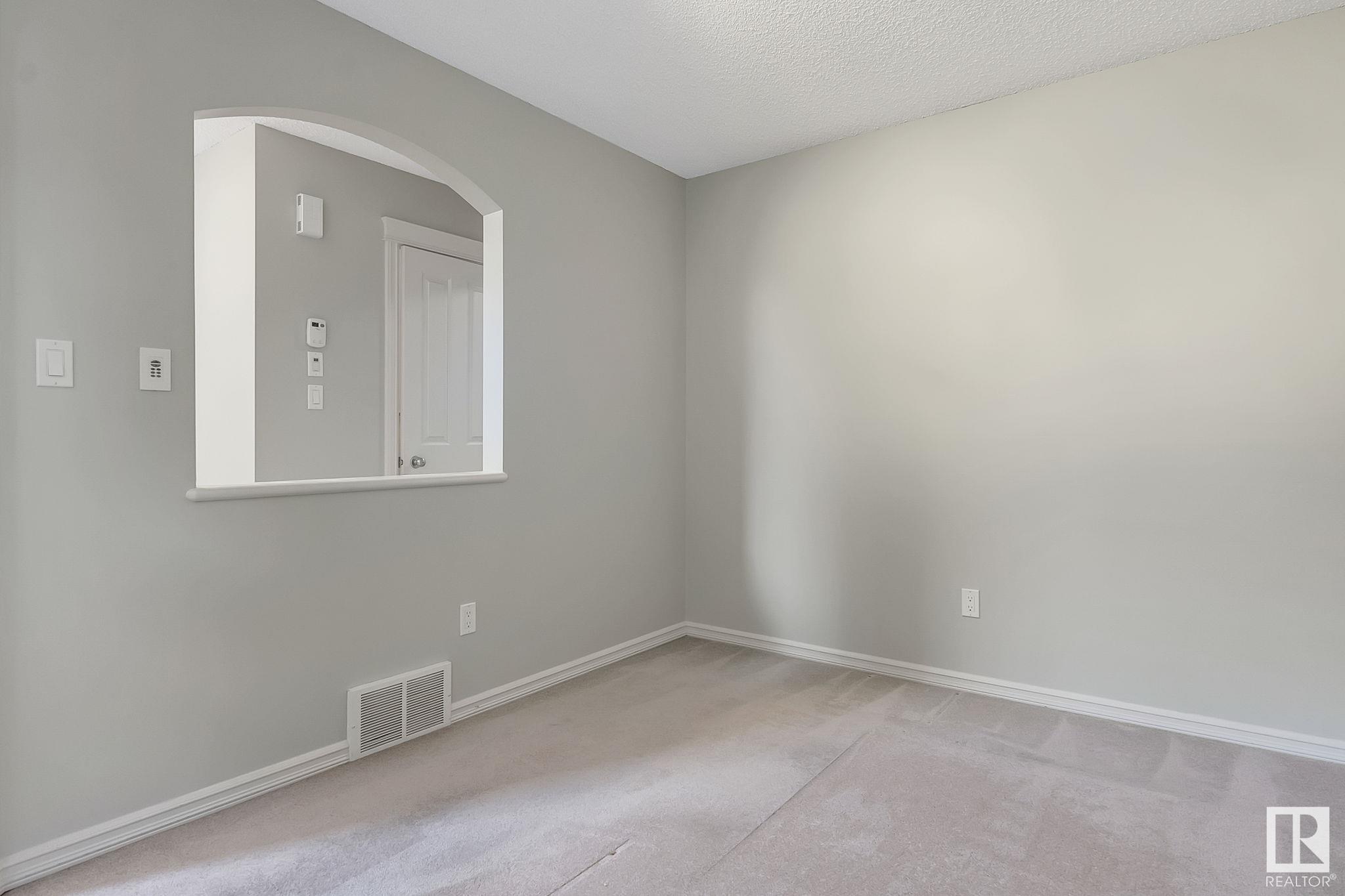      928 CHAHLEY CR NW , Edmonton,  ,T6M 0E2 ;  Listing Number: MLS E4419175