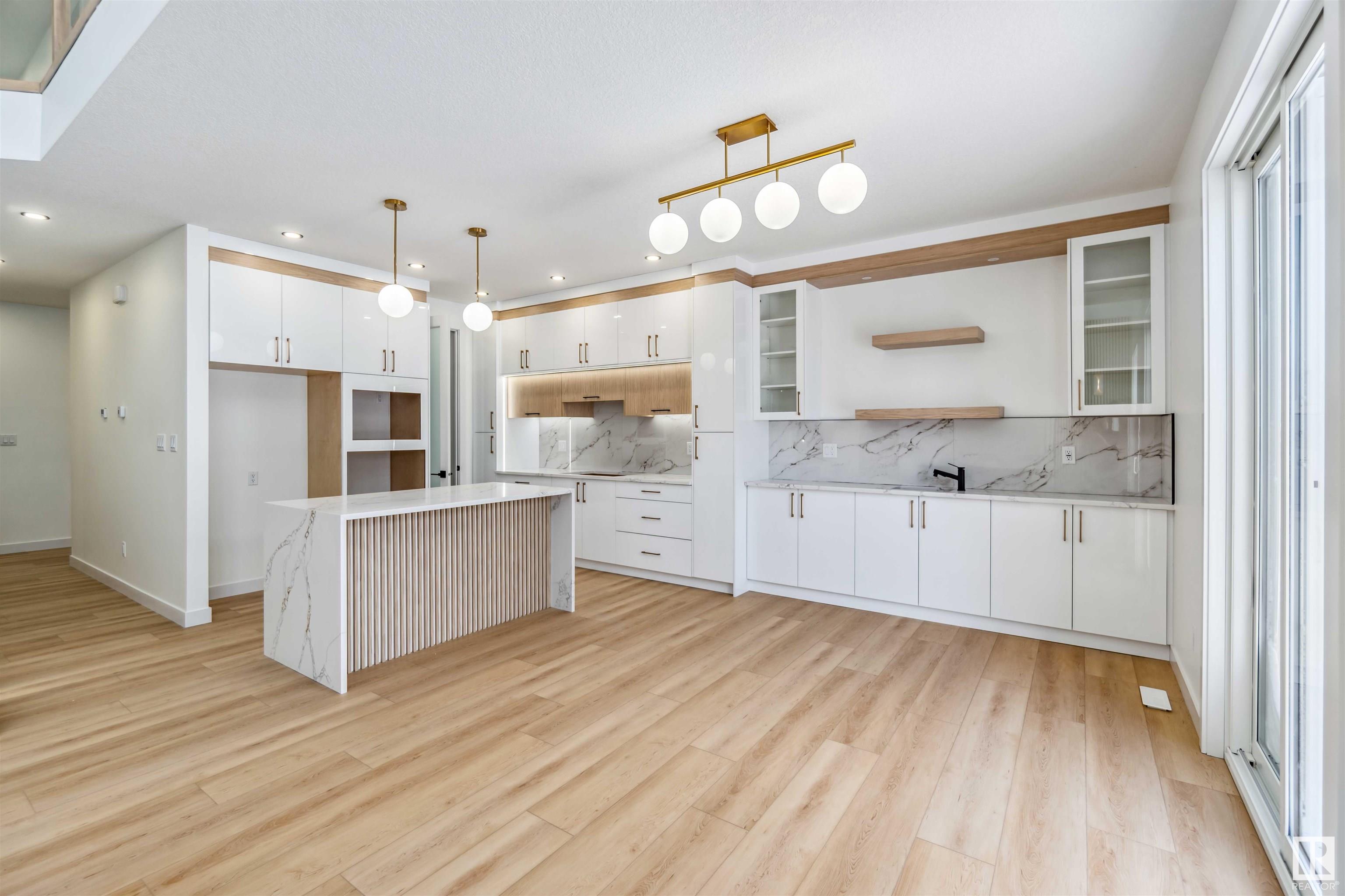     108 29 ST SW , Edmonton,  ,T6X 3E2 ;  Listing Number: MLS E4419187