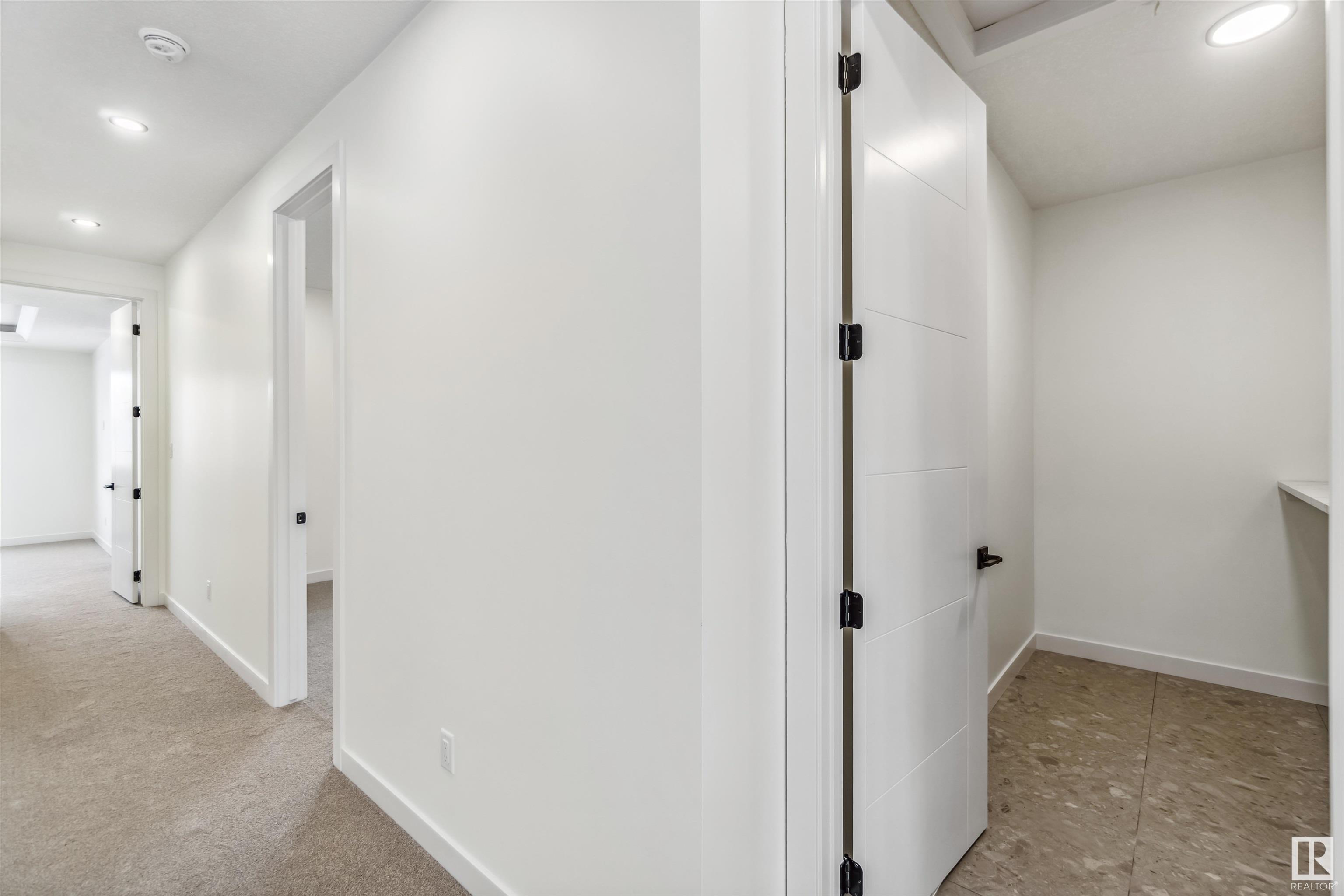      108 29 ST SW , Edmonton,  ,T6X 3E2 ;  Listing Number: MLS E4419187