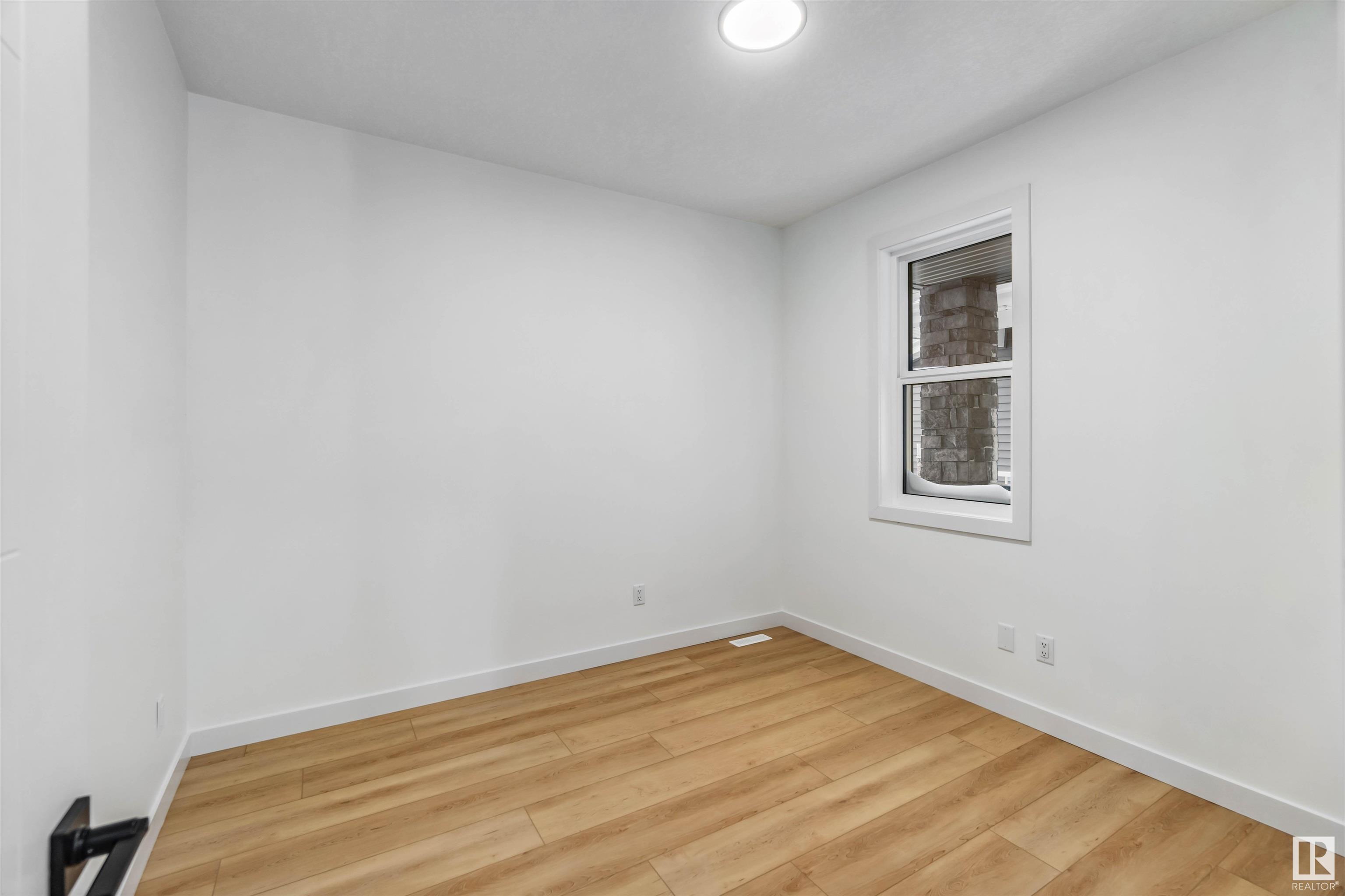      108 29 ST SW , Edmonton,  ,T6X 3E2 ;  Listing Number: MLS E4419187