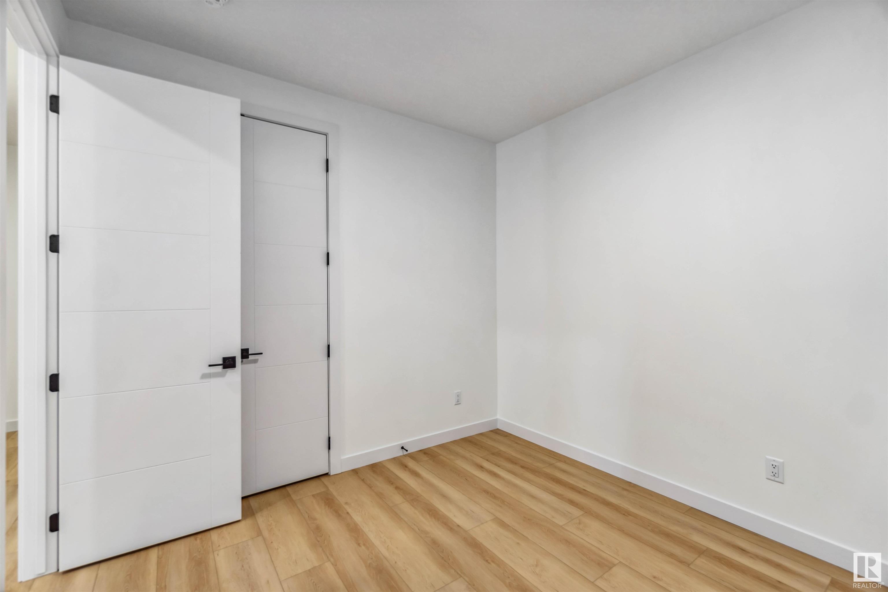      108 29 ST SW , Edmonton,  ,T6X 3E2 ;  Listing Number: MLS E4419187
