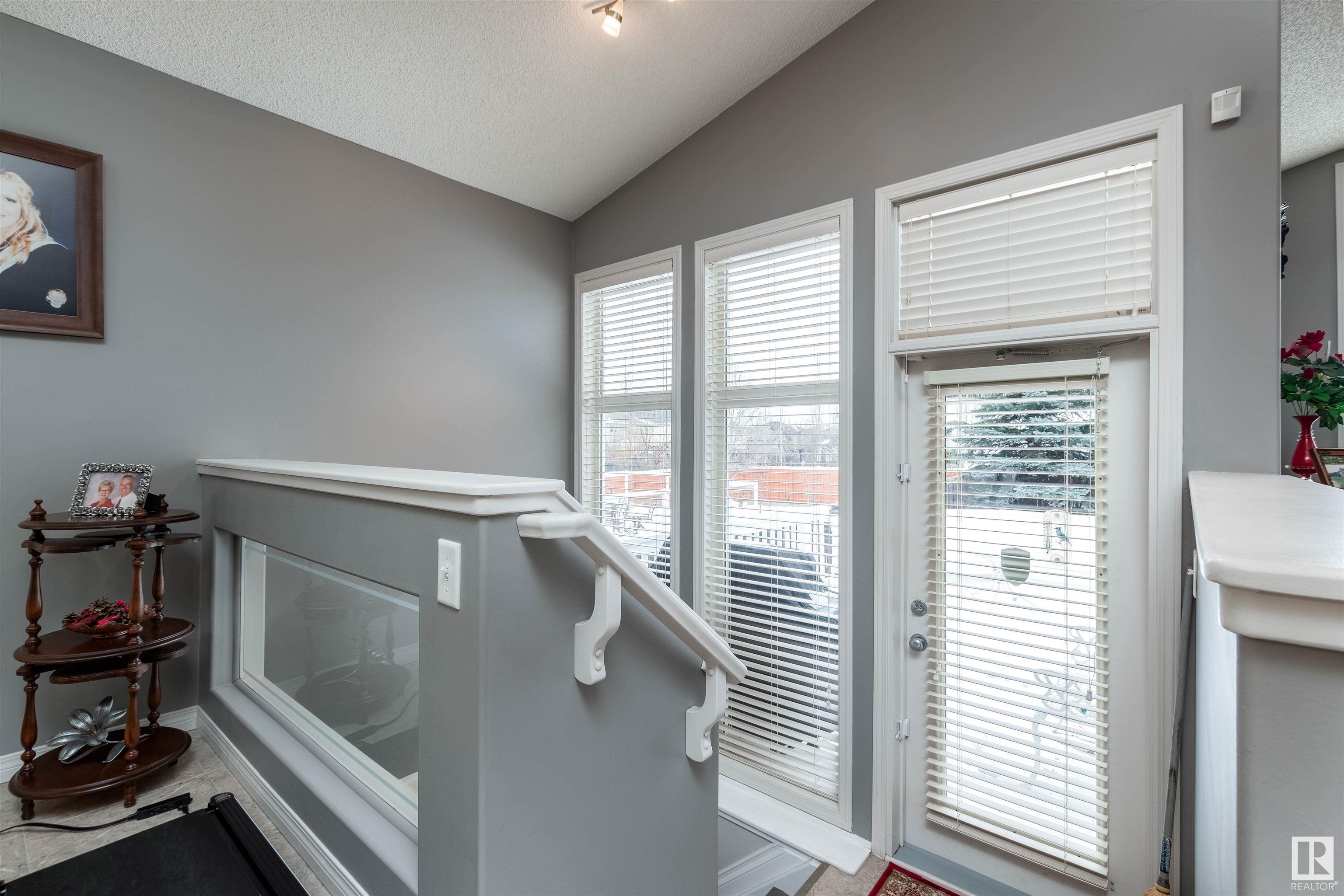      593 FOXBORO LO , Sherwood Park,  ,T8A 0P6 ;  Listing Number: MLS E4419195
