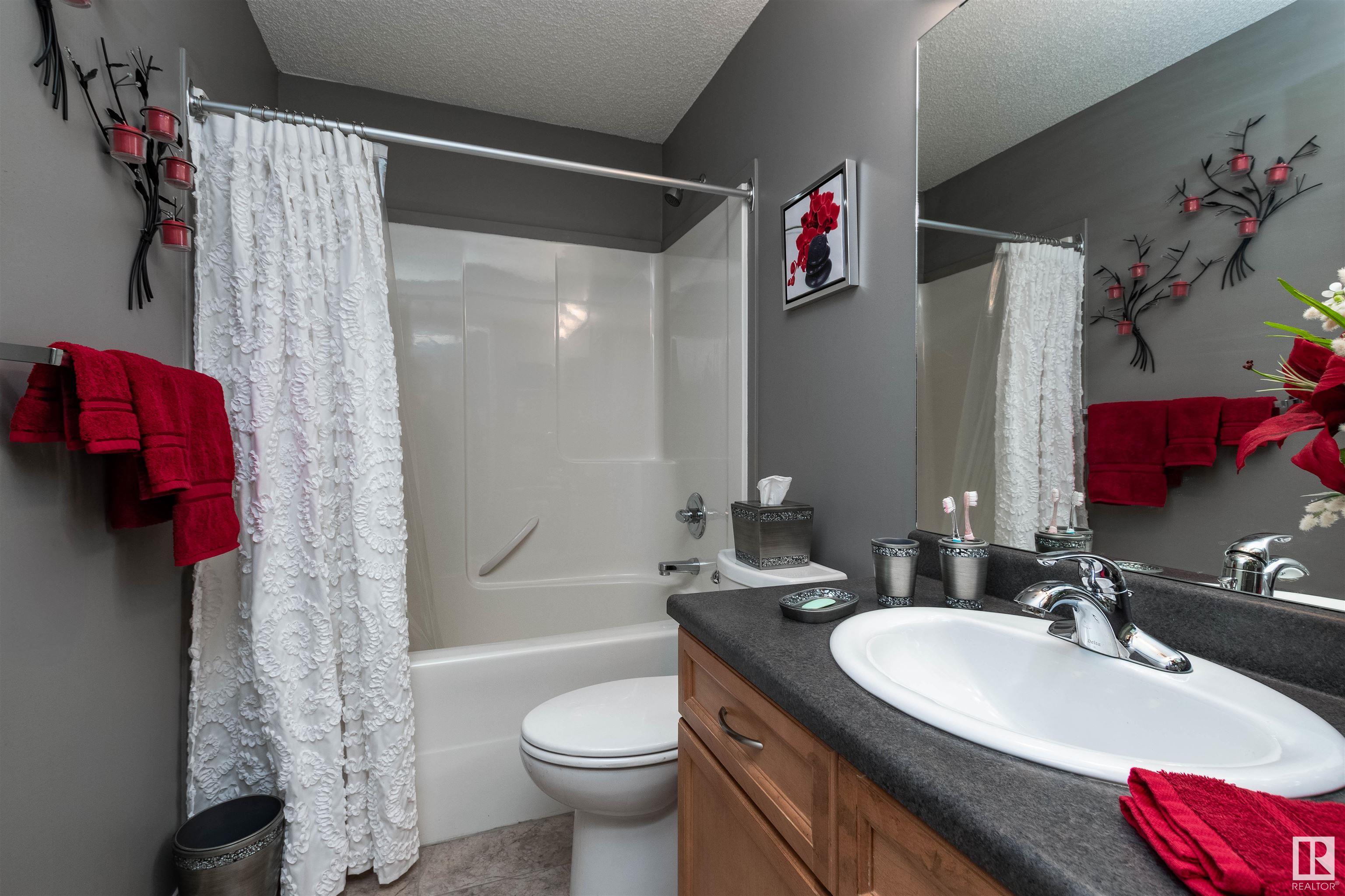      593 FOXBORO LO , Sherwood Park,  ,T8A 0P6 ;  Listing Number: MLS E4419195