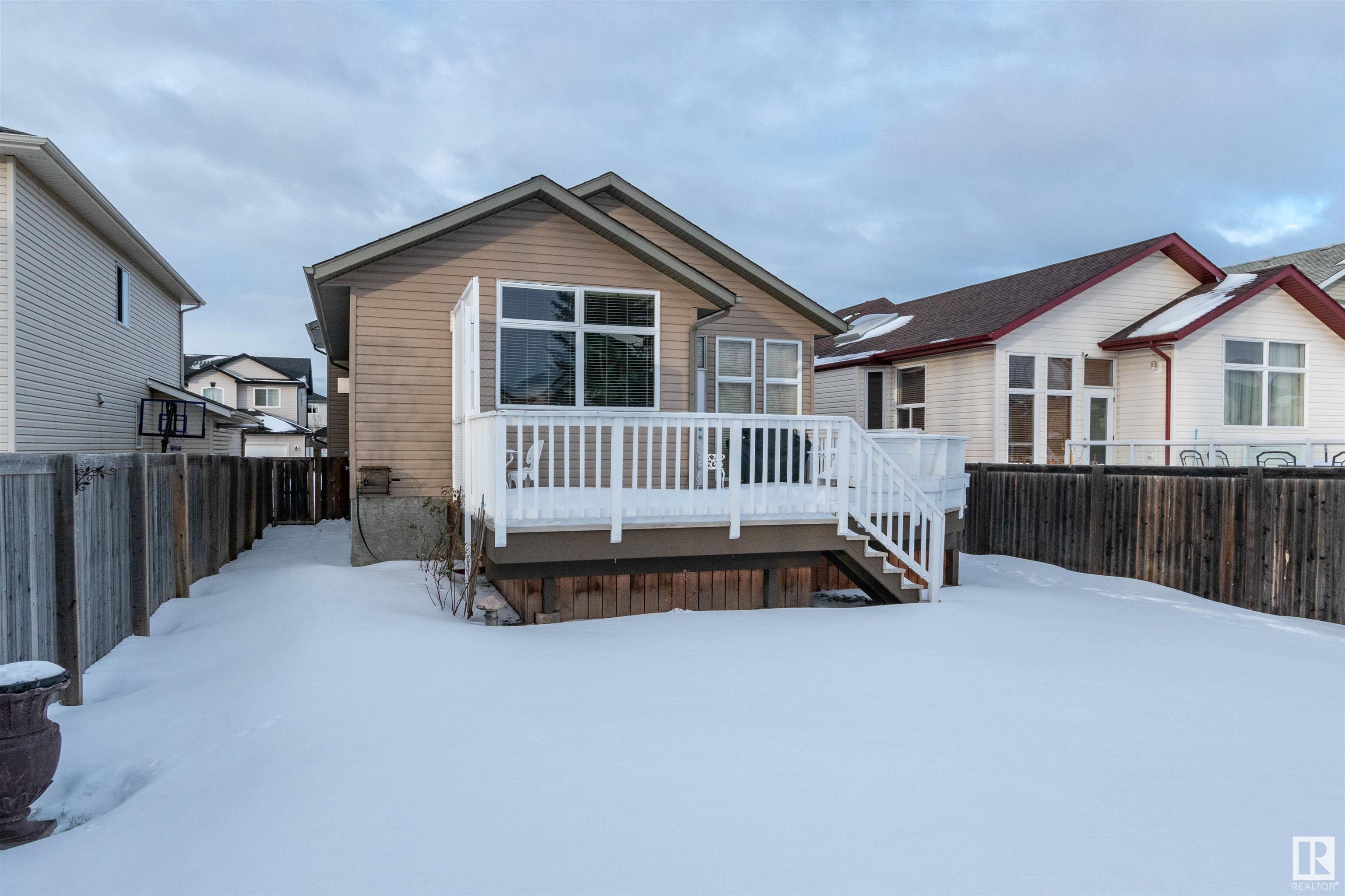     593 FOXBORO LO , Sherwood Park,  ,T8A 0P6 ;  Listing Number: MLS E4419195