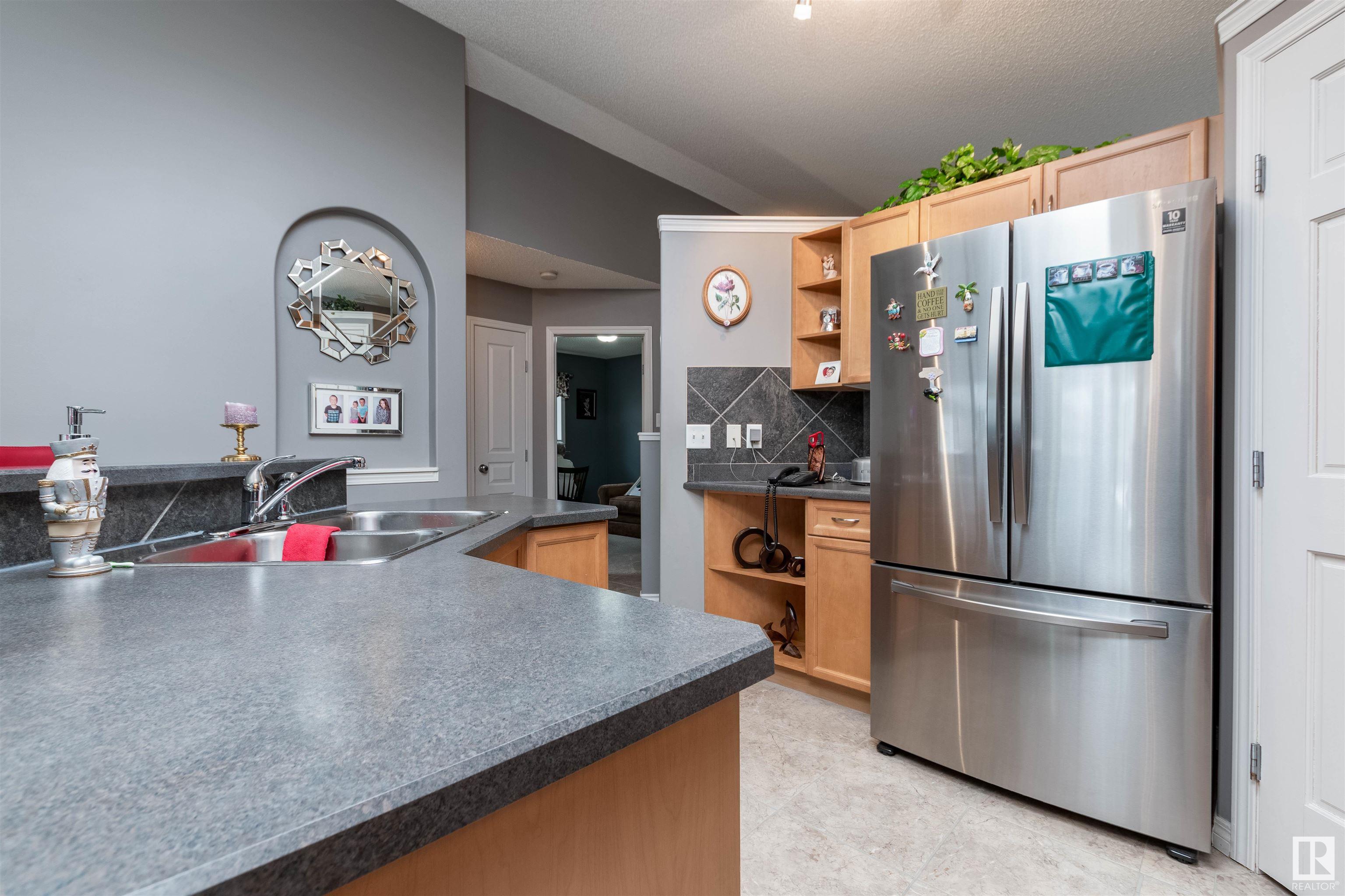      593 FOXBORO LO , Sherwood Park,  ,T8A 0P6 ;  Listing Number: MLS E4419195